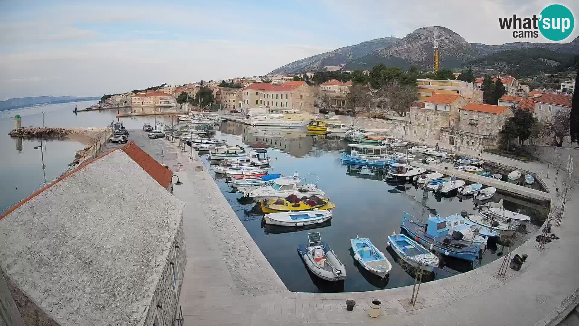 Webcam Bol Harbour – Live View of Bol Riva & Marina