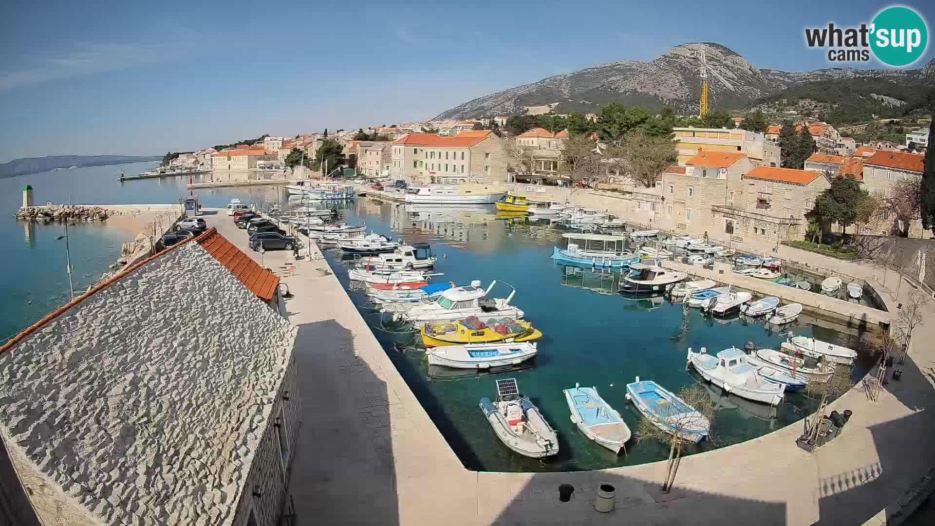 Webcam Bol Harbour – Live View of Bol Riva & Marina