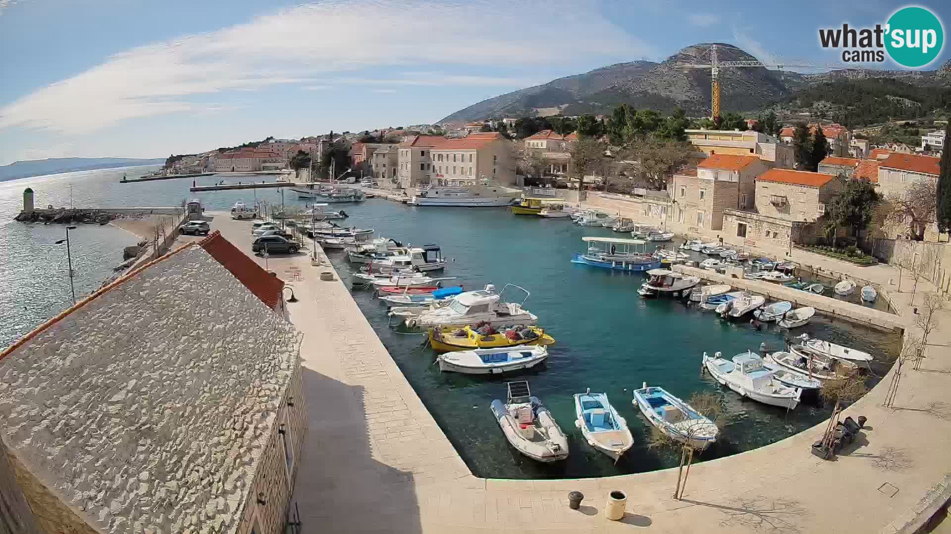 Webcam Bol Harbour – Live View of Bol Riva & Marina