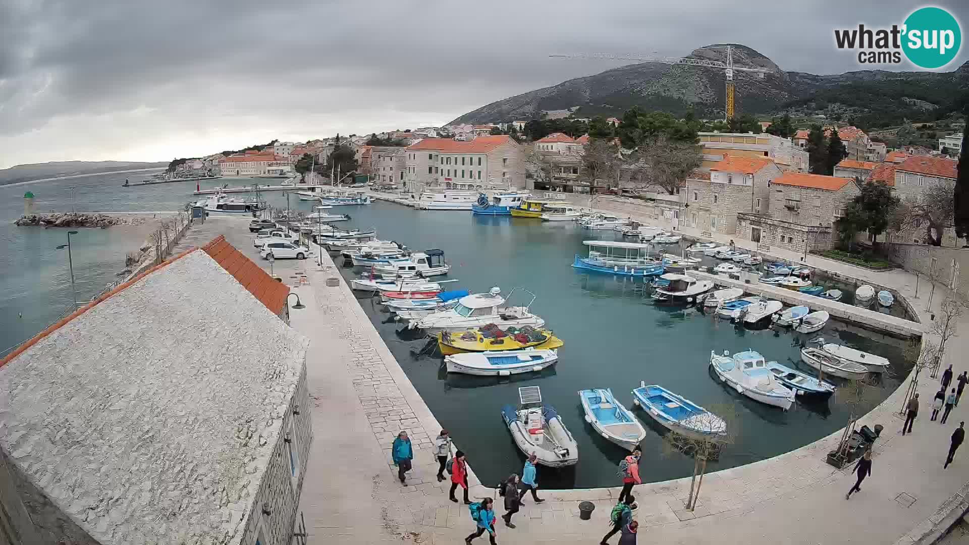 Webcam Bol Harbour – Live View of Bol Riva & Marina