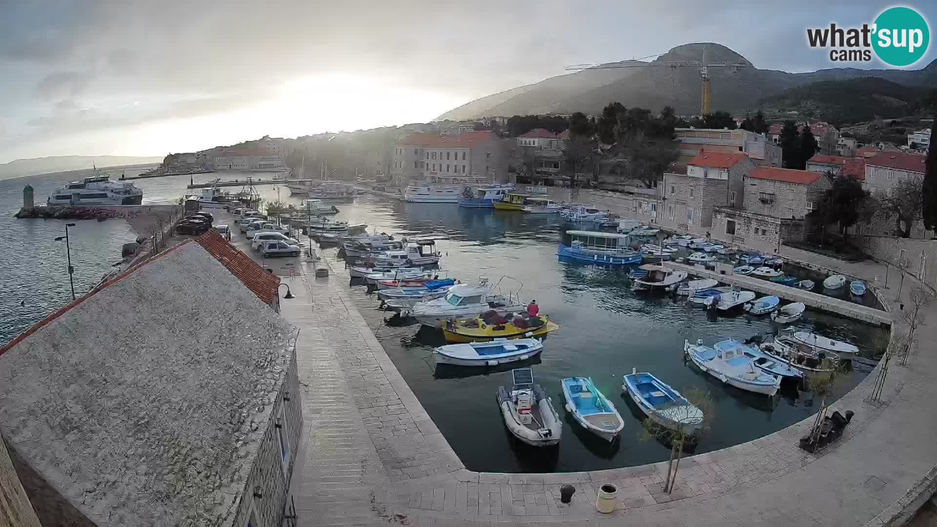 Webcam Puerto de Bol – Vista en directo de la Riva y Marina