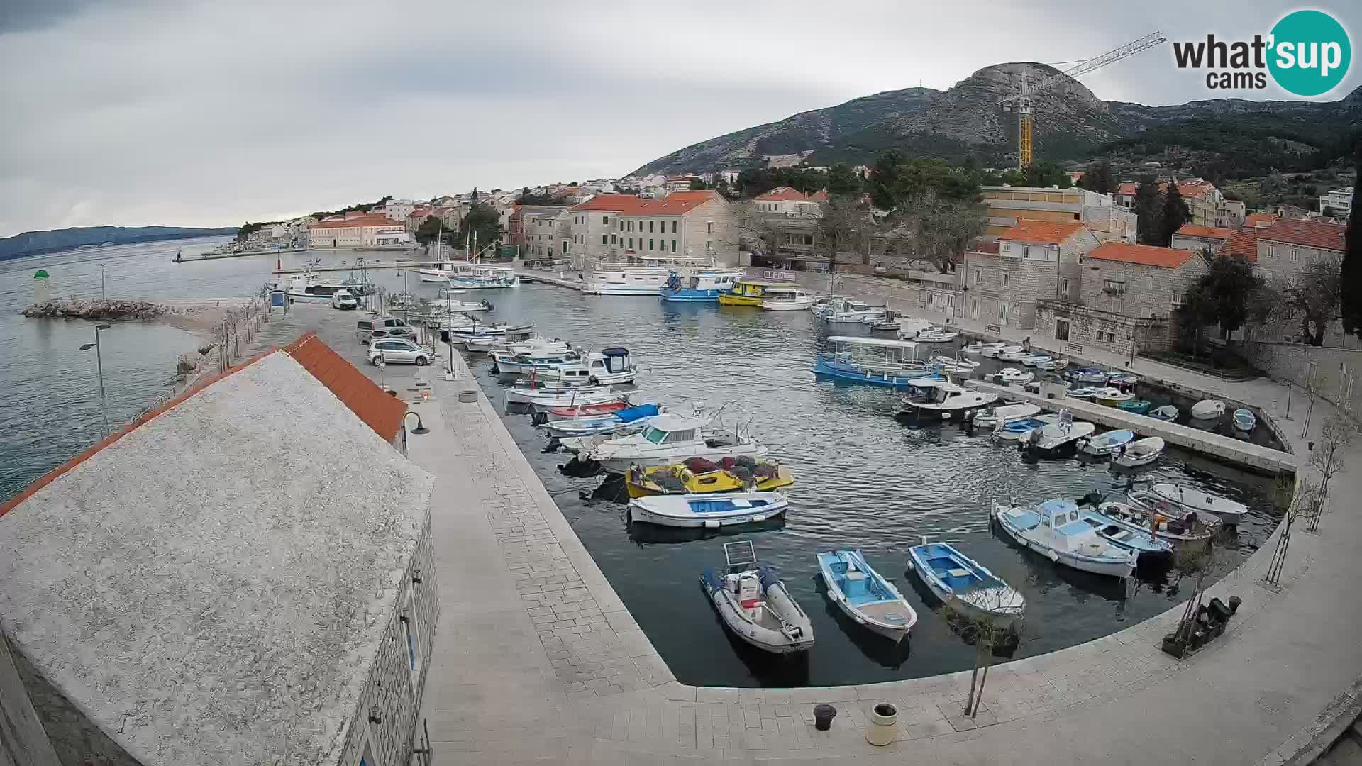 Webcam Bol Harbour – Live View of Bol Riva & Marina