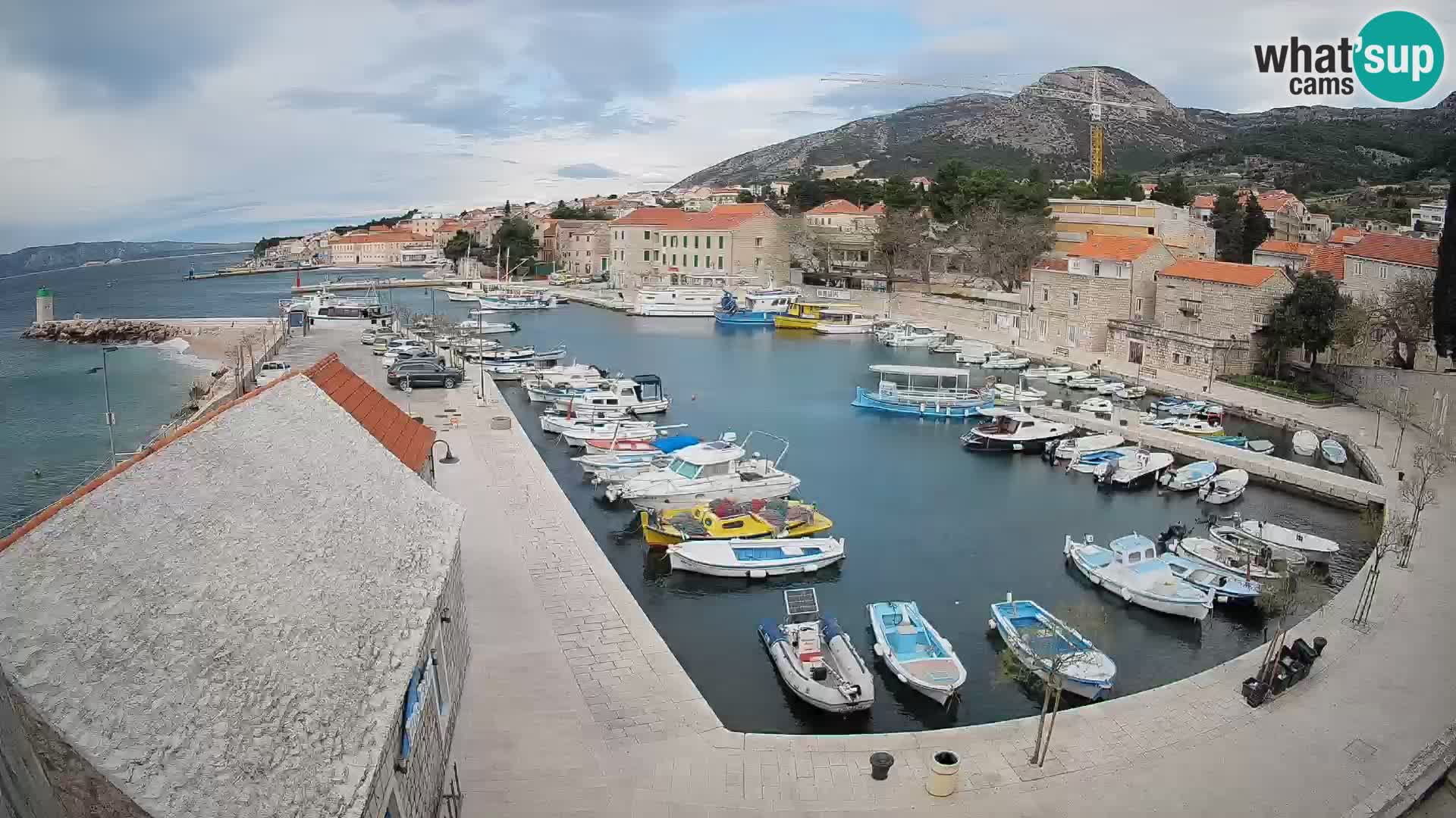 Webcam Bol Harbour – Live View of Bol Riva & Marina
