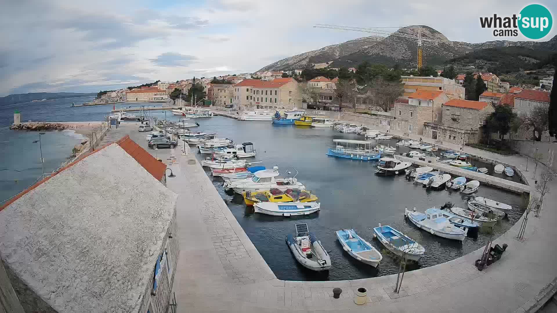 Webcam Bol Hafen – Liveblick auf Bol Riva & Marina