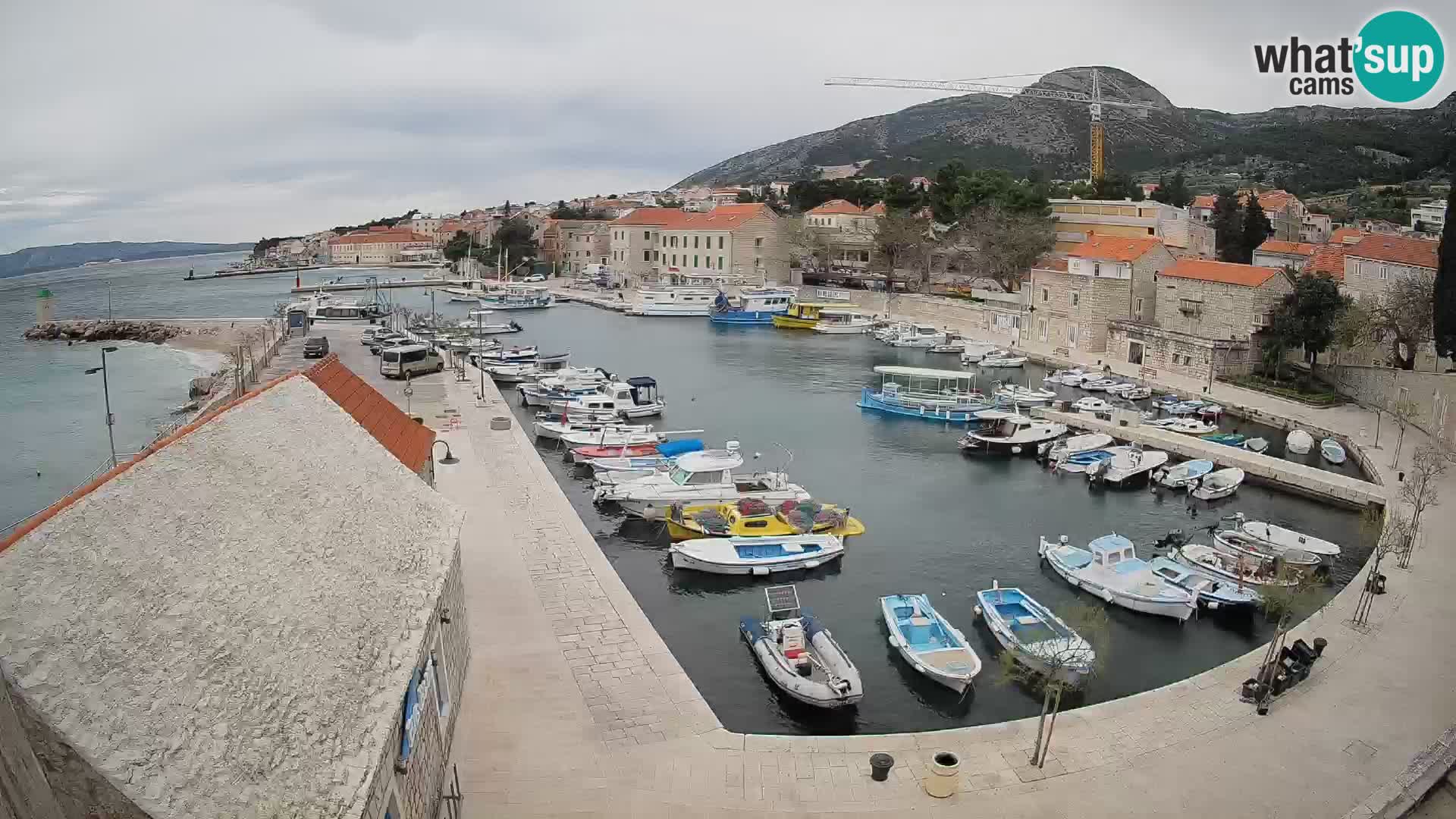 Webcam Bol Harbour – Live View of Bol Riva & Marina
