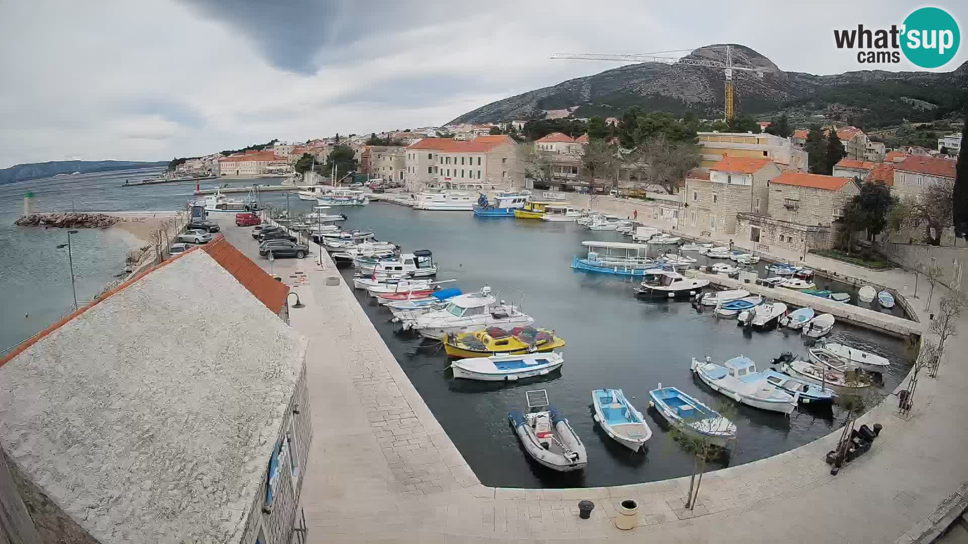 Webcam Bol Harbour – Live View of Bol Riva & Marina