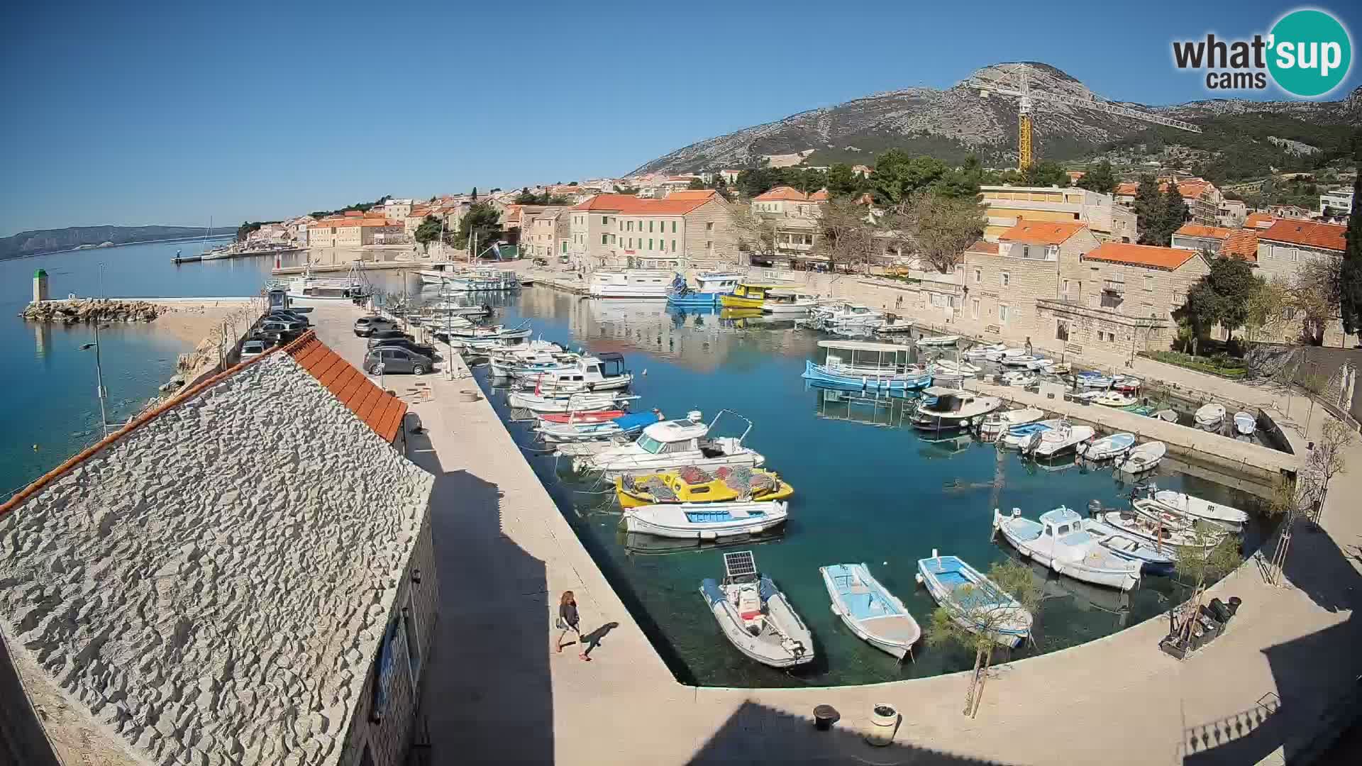 Webcam Bol Hafen – Liveblick auf Bol Riva & Marina