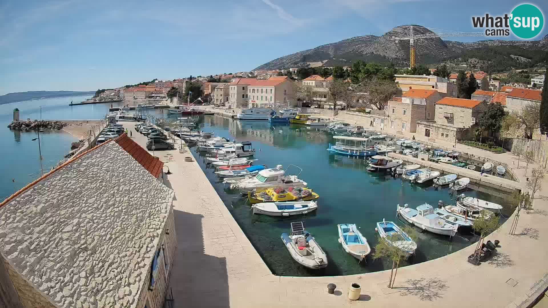 Webcam Bol Harbour – Live View of Bol Riva & Marina