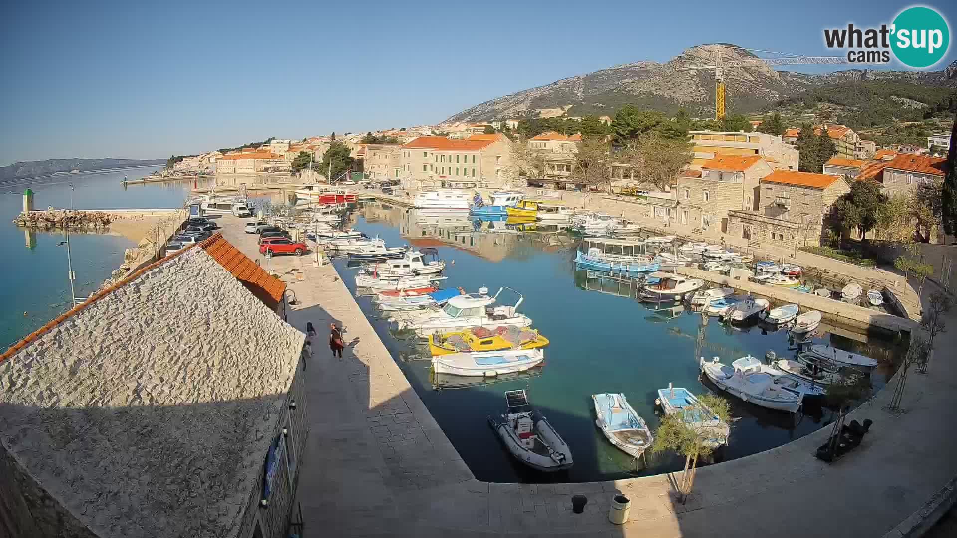 Webcam Bol Hafen – Liveblick auf Bol Riva & Marina