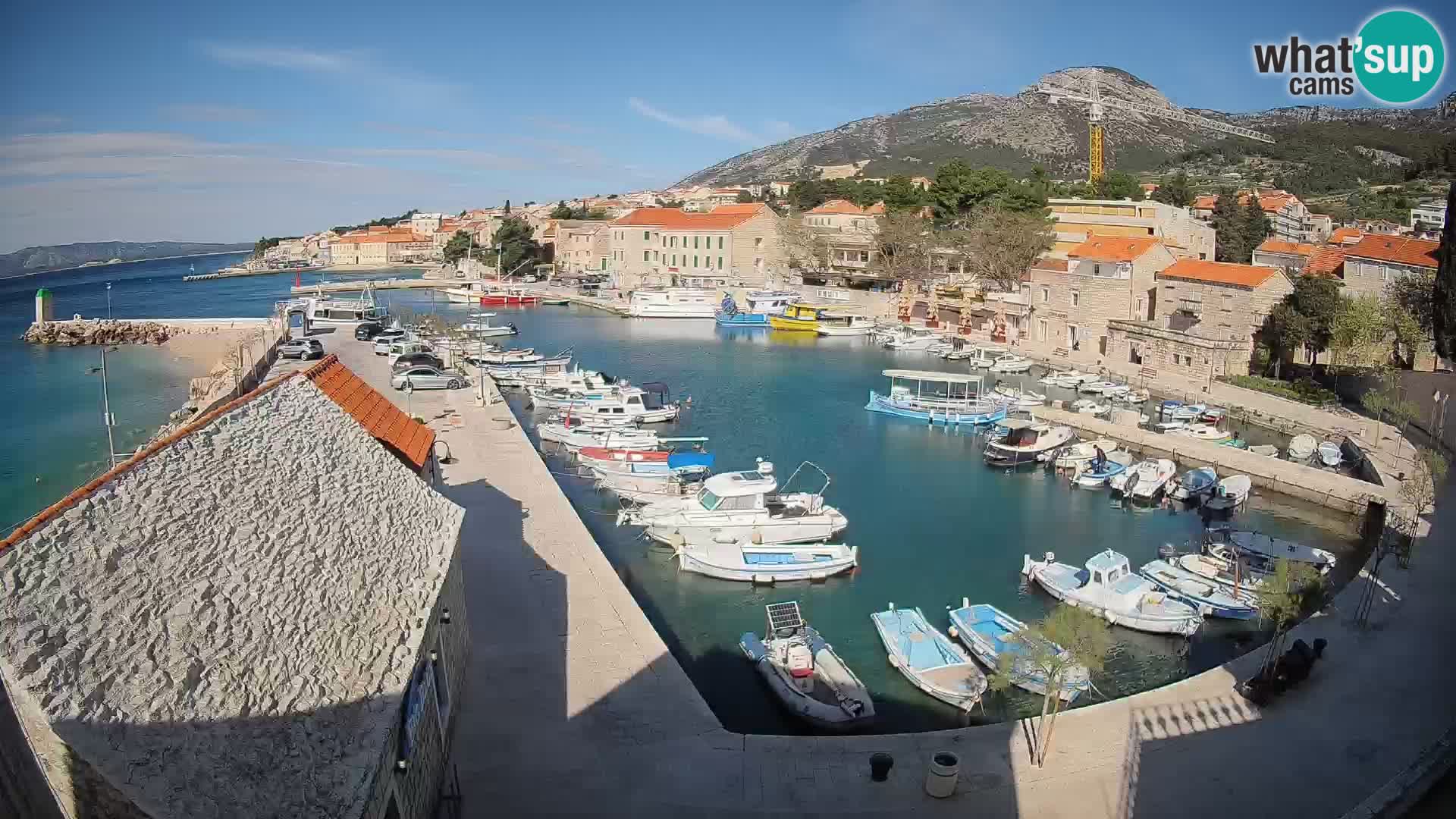 Webcam Bol Harbour – Live View of Bol Riva & Marina