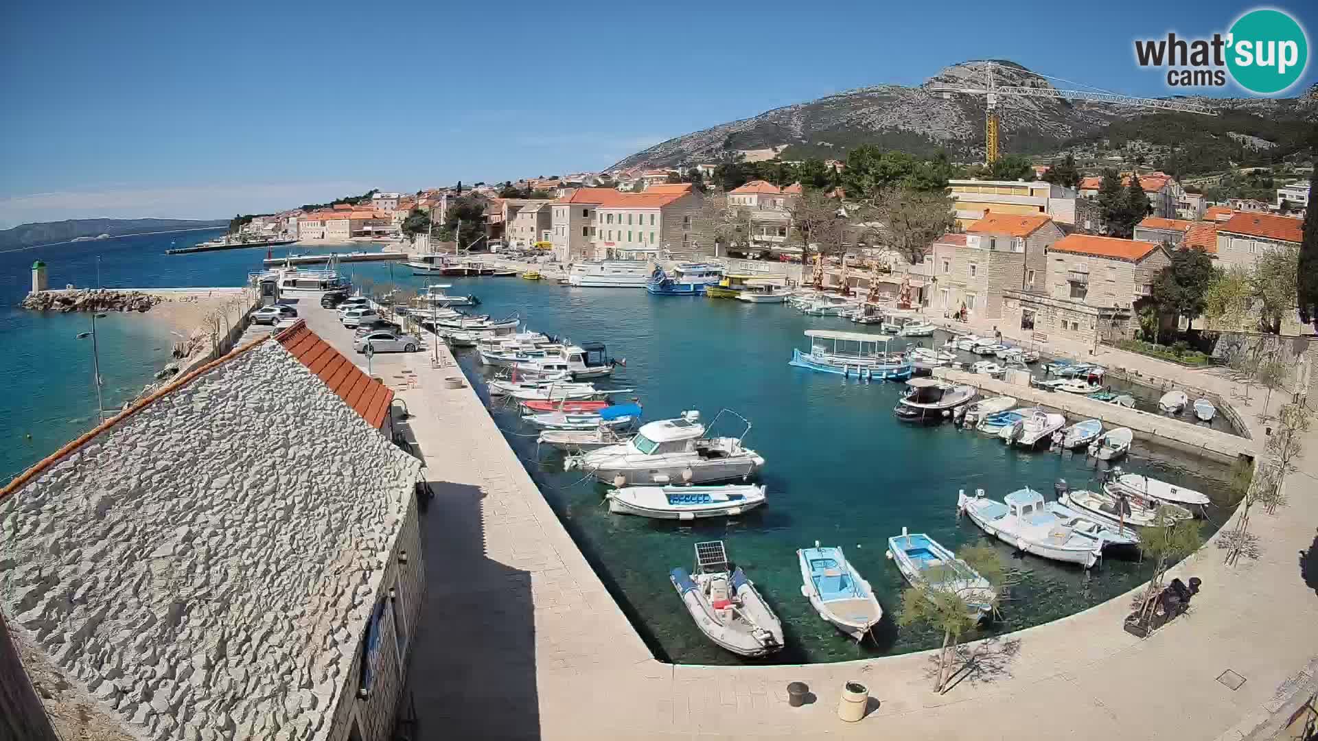 Webcam Bol Harbour – Live View of Bol Riva & Marina
