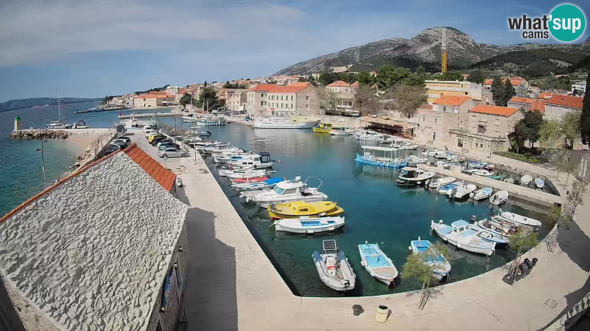 Webcam Bol Harbour – Live View of Bol Riva & Marina