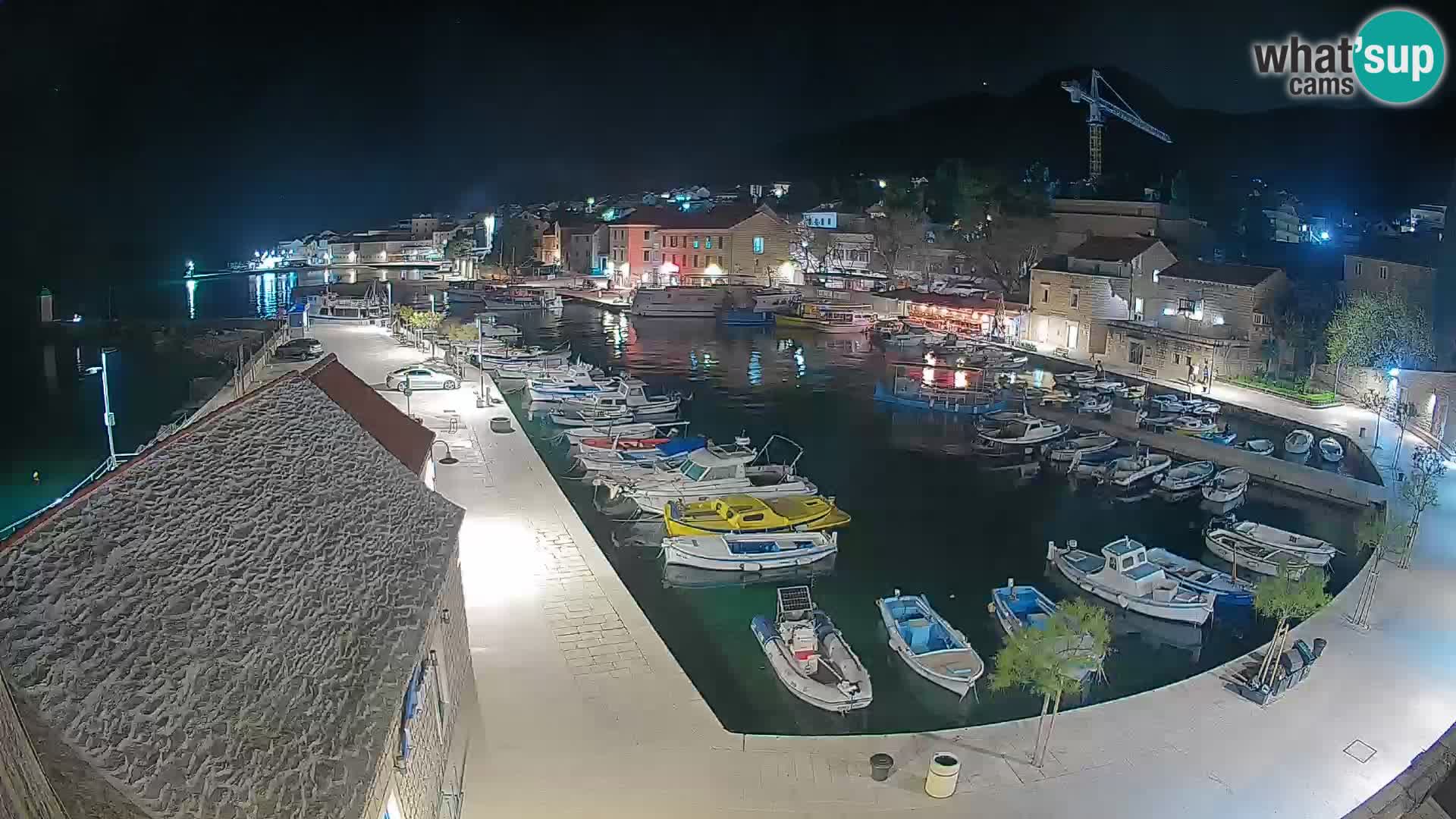 Webcam Bol Harbour – Live View of Bol Riva & Marina