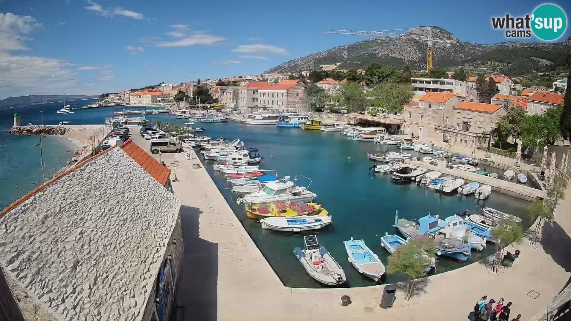 Webcam Bol Hafen – Liveblick auf Bol Riva & Marina