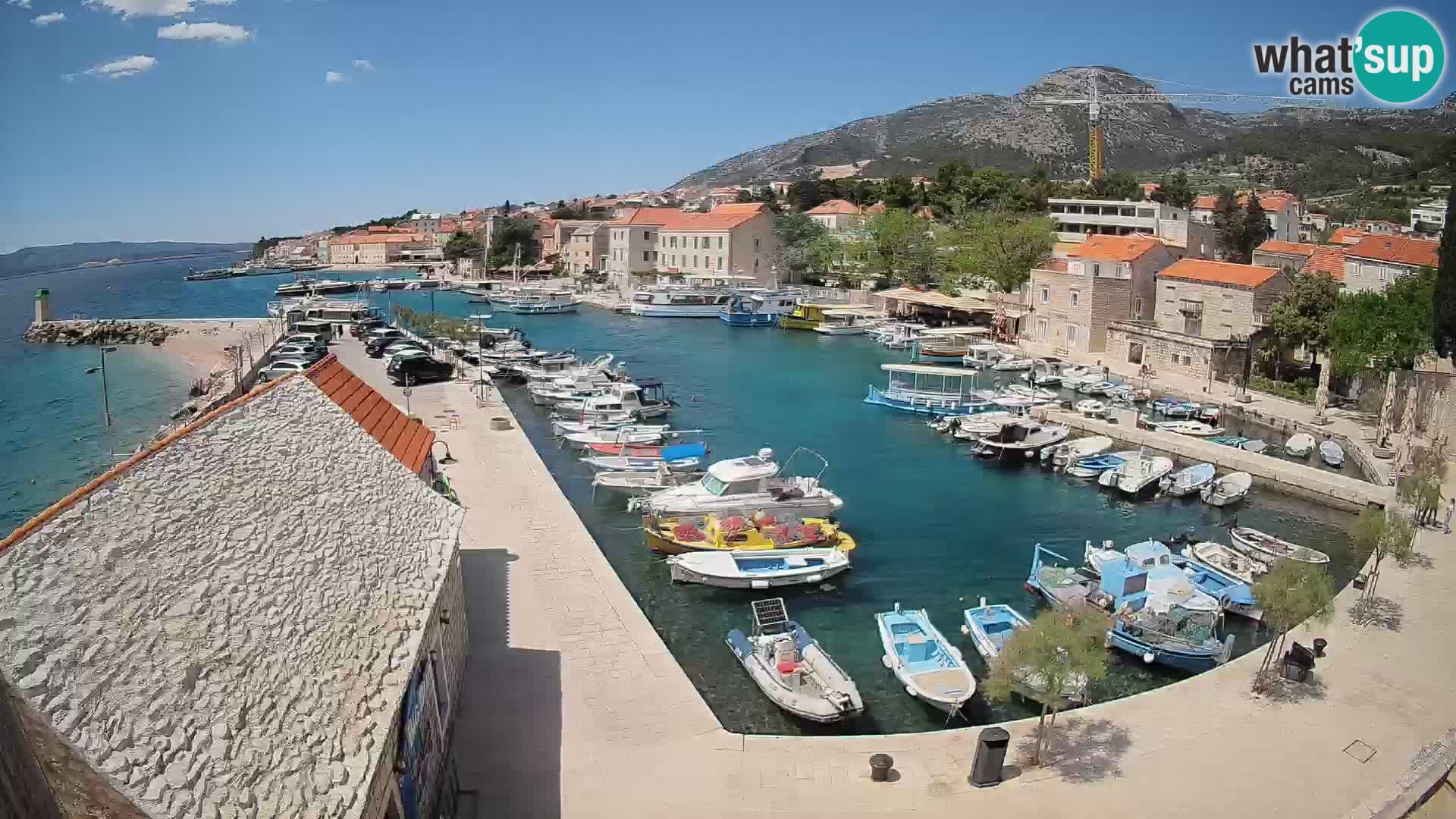 Webcam Bol Hafen – Liveblick auf Bol Riva & Marina