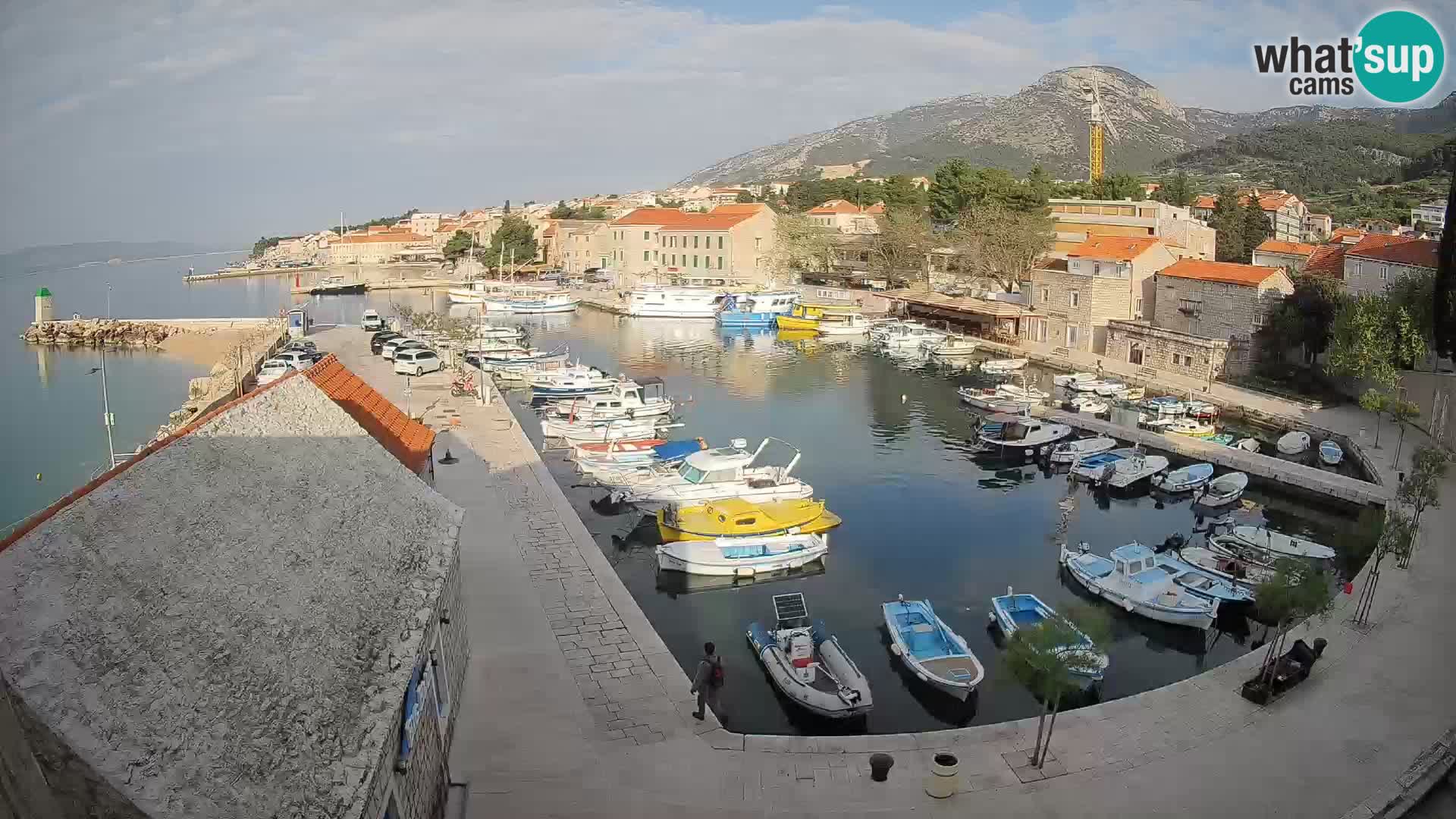 Webcam Bol Harbour – Live View of Bol Riva & Marina