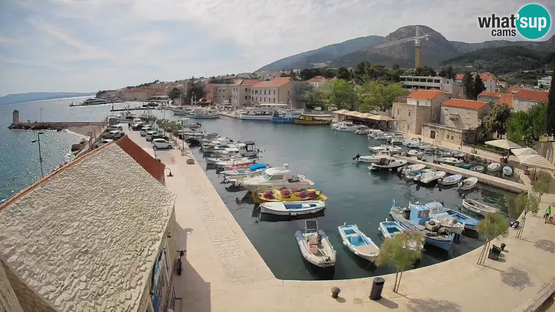 Webcam Bol Hafen – Liveblick auf Bol Riva & Marina