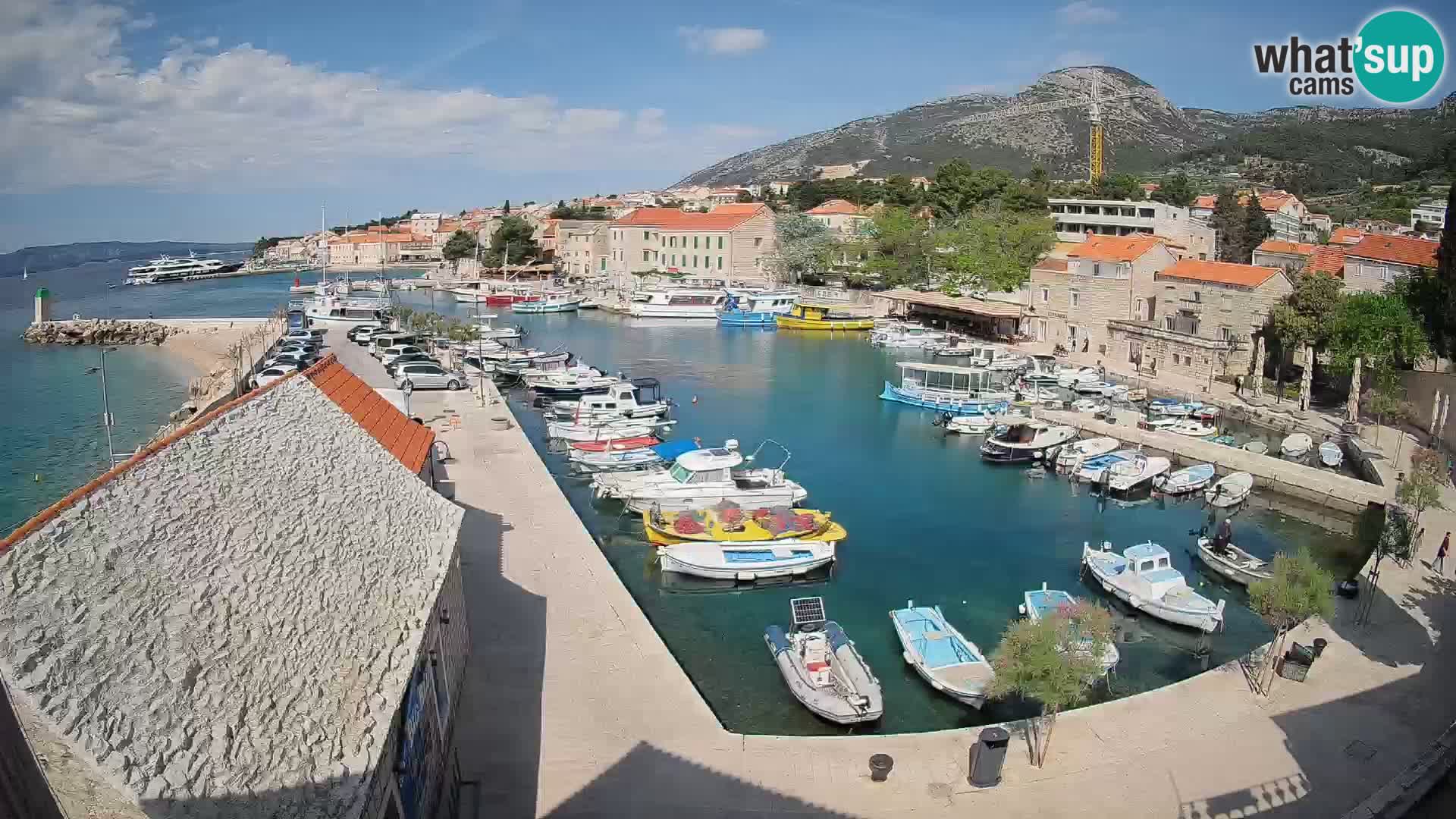 Webcam Bol Hafen – Liveblick auf Bol Riva & Marina