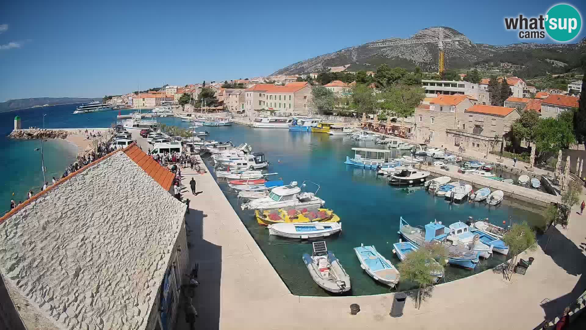 Webcam Bol Hafen – Liveblick auf Bol Riva & Marina