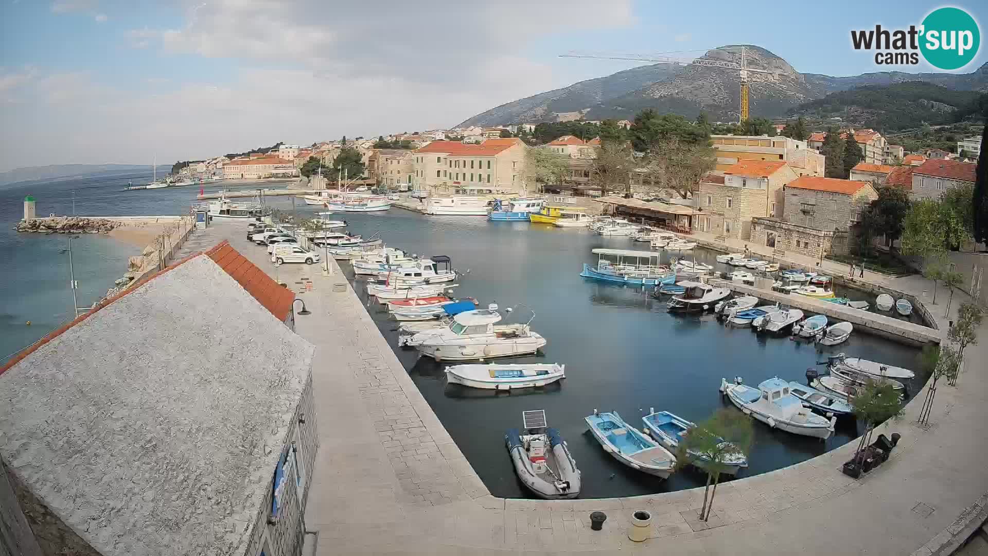 Webcam Bol Hafen – Liveblick auf Bol Riva & Marina
