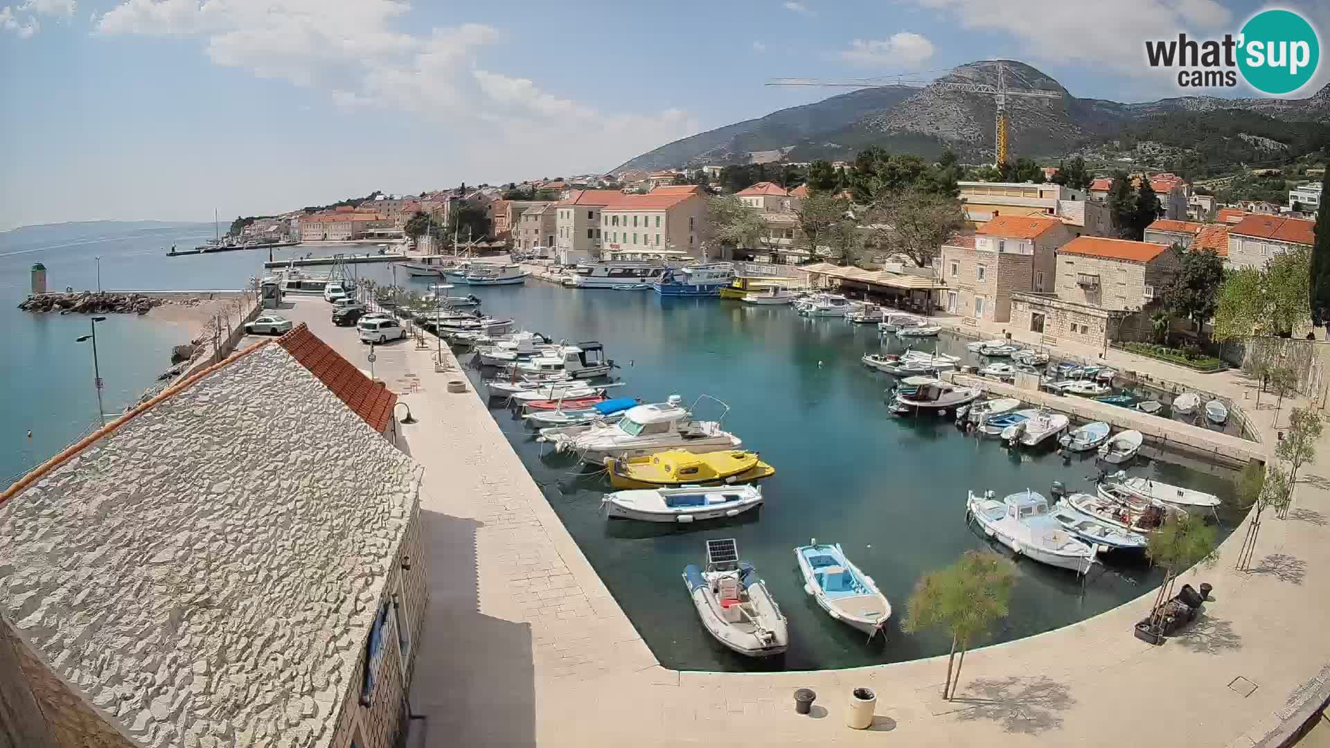 Webcam Bol Hafen – Liveblick auf Bol Riva & Marina