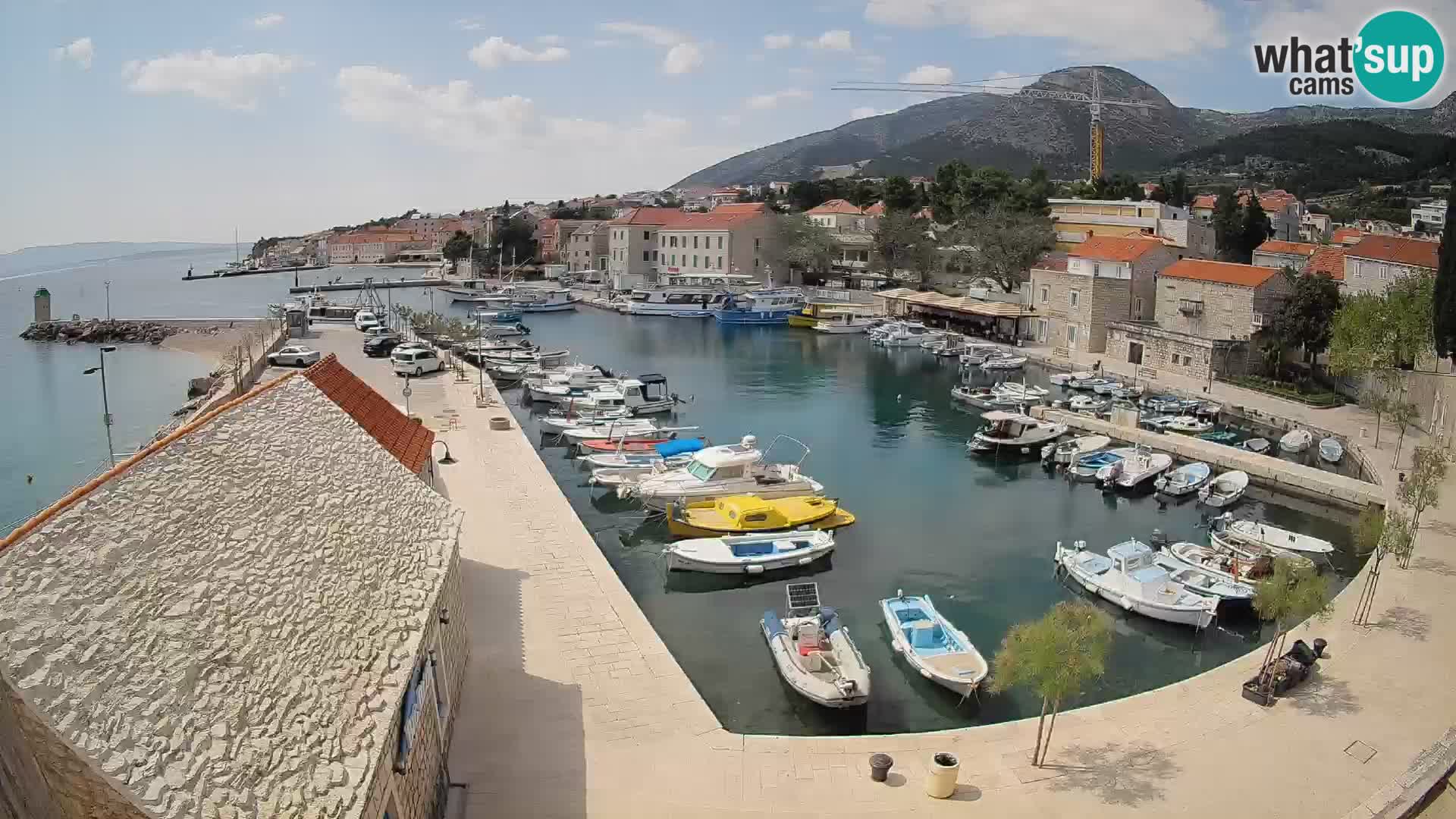 Webcam Bol Harbour – Live View of Bol Riva & Marina