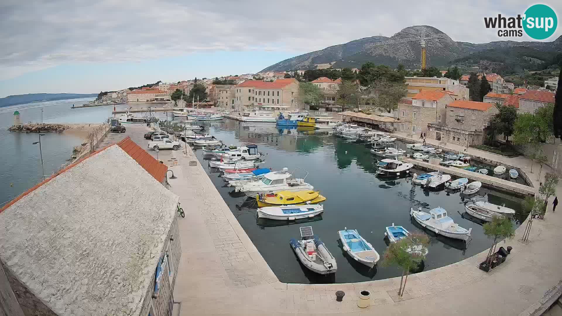 Webcam Bol Harbour – Live View of Bol Riva & Marina