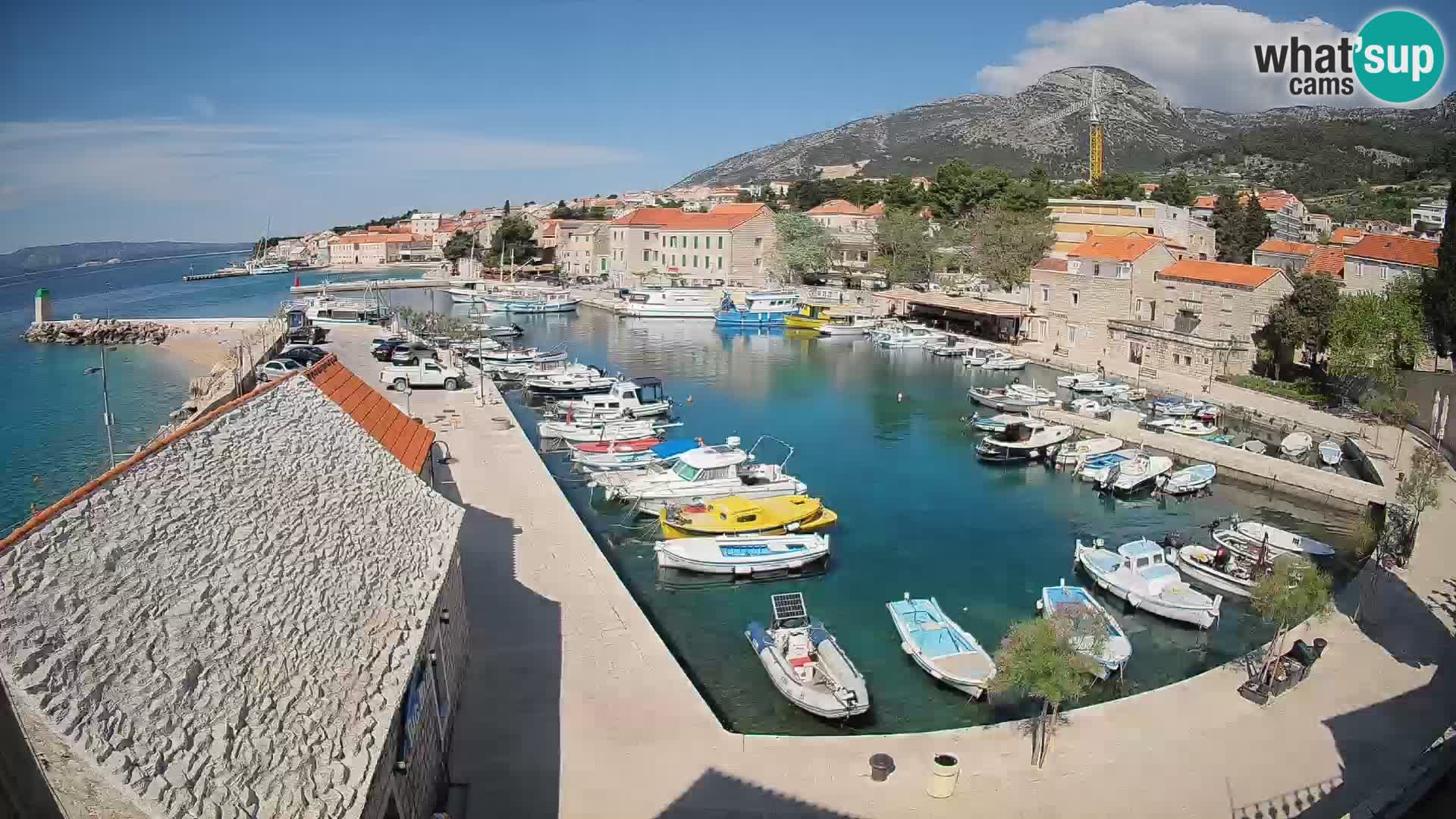 Webcam Bol Harbour – Live View of Bol Riva & Marina