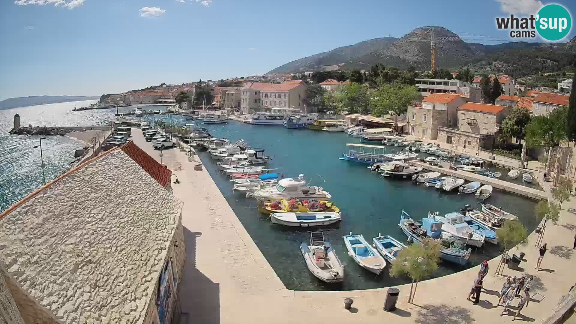 Webcam Bol Harbour – Live View of Bol Riva & Marina
