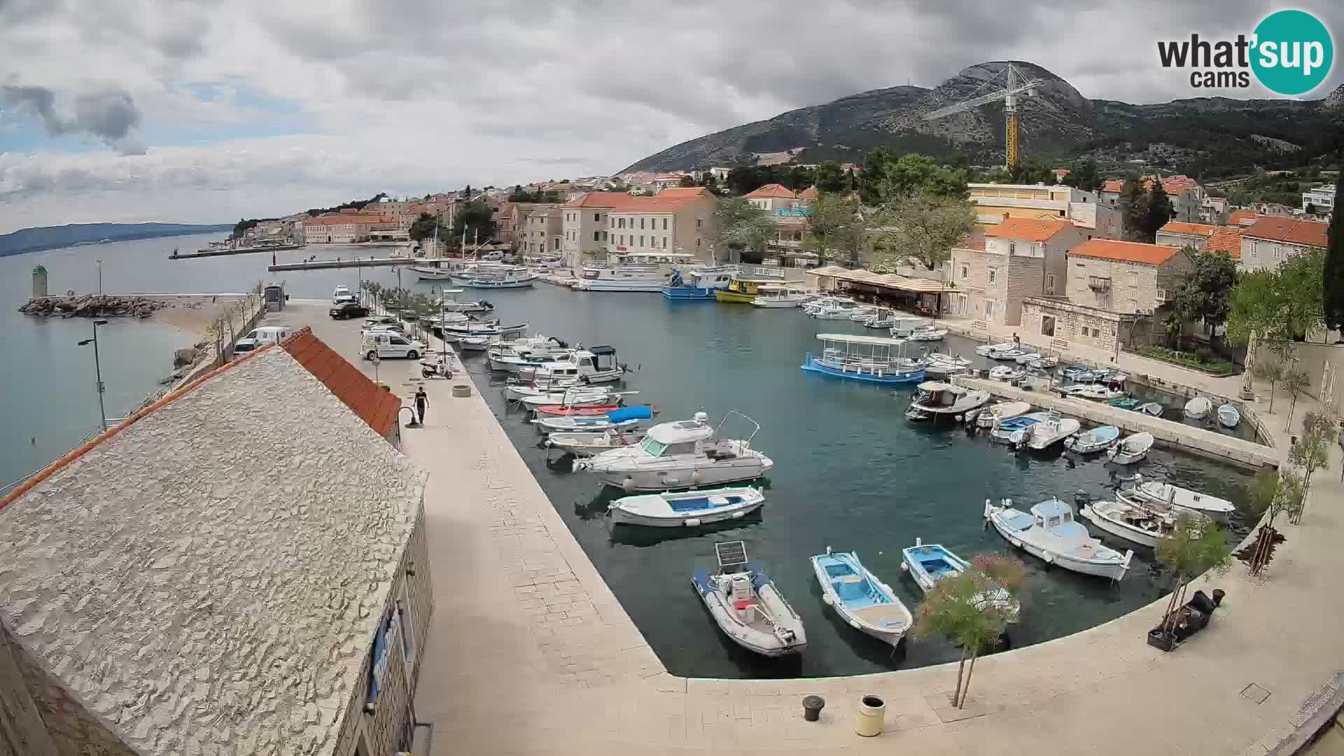 Webcam Bol Hafen – Liveblick auf Bol Riva & Marina