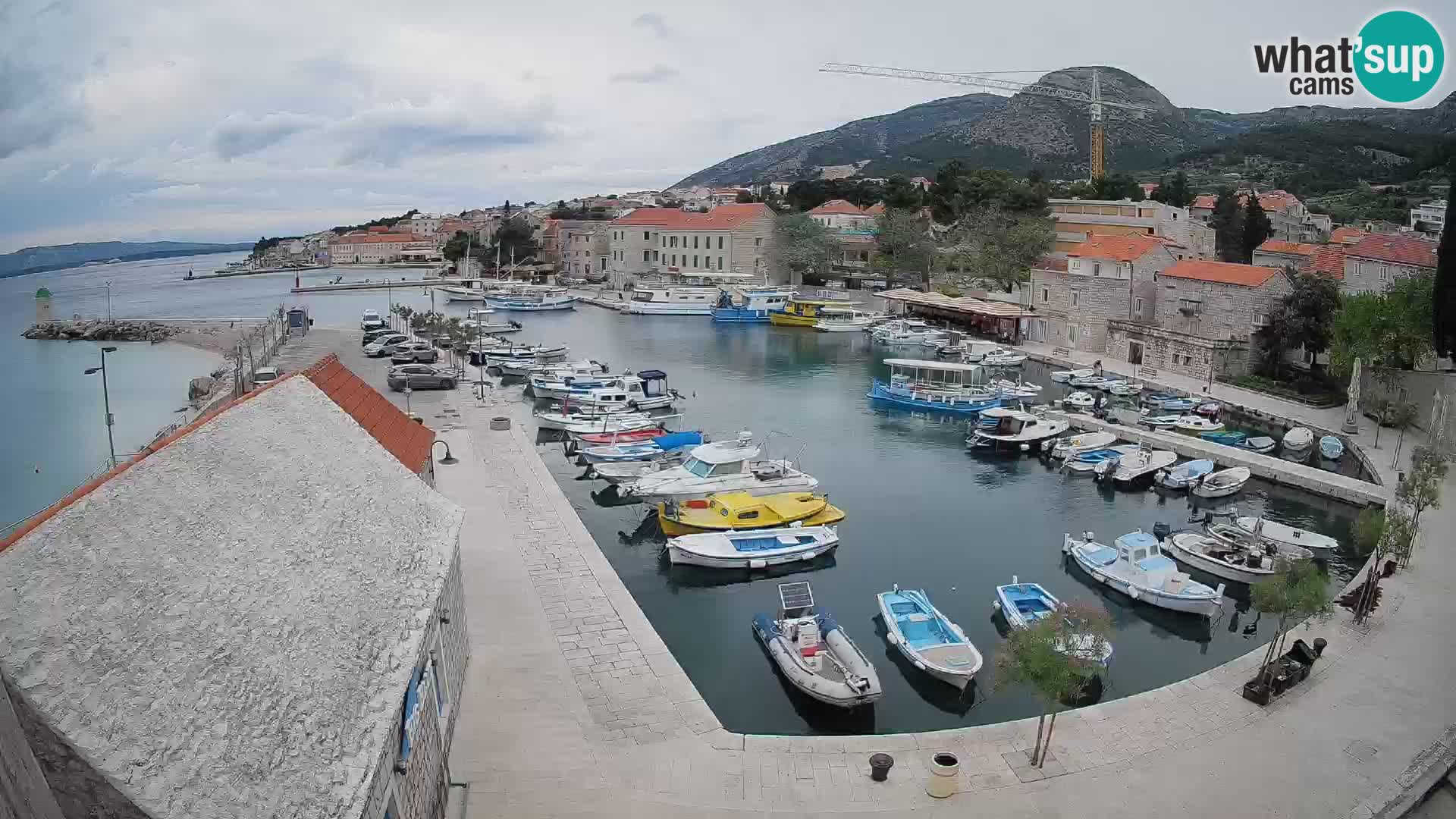 Webcam Bol Harbour – Live View of Bol Riva & Marina