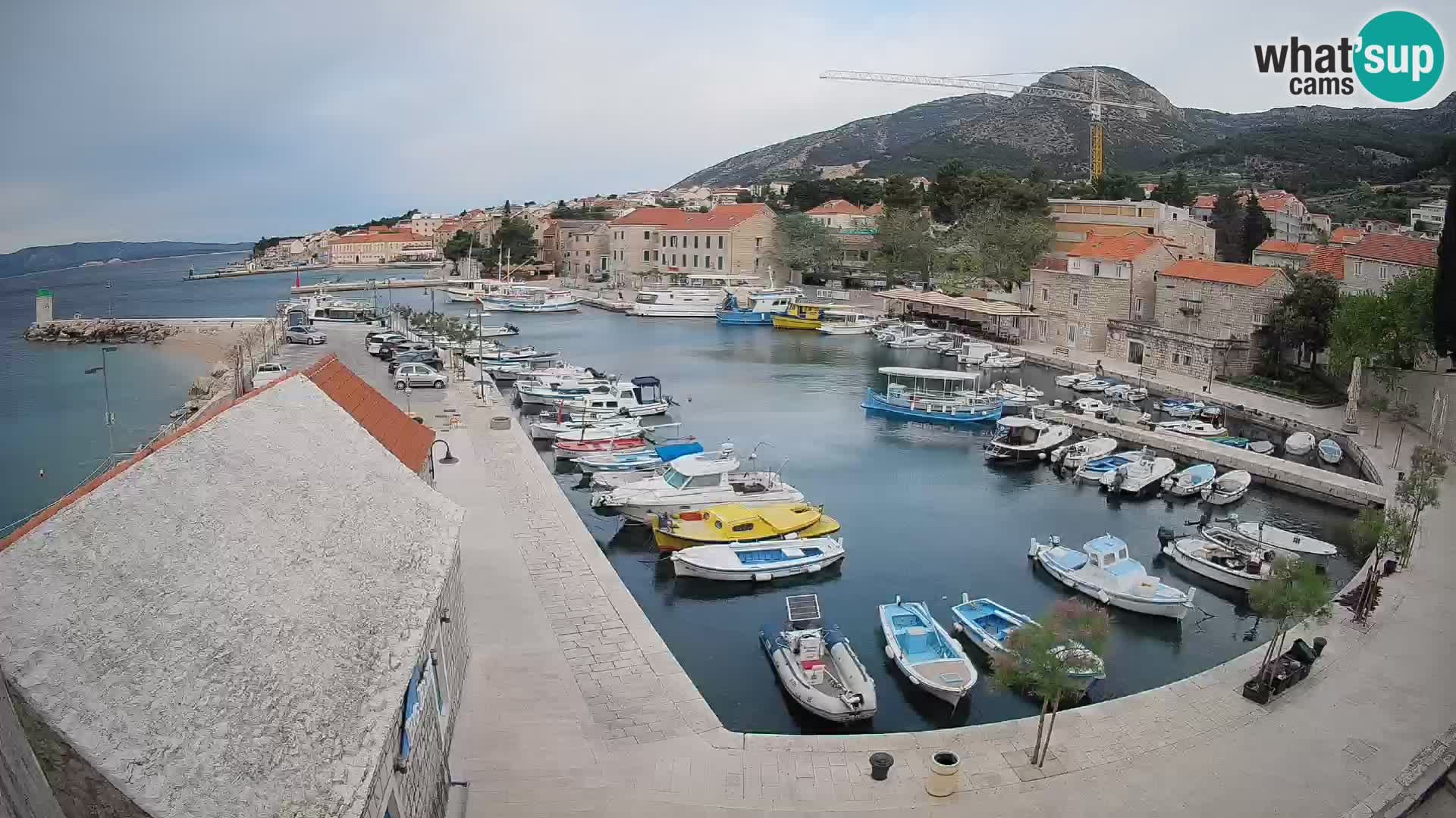 Webcam Bol Harbour – Live View of Bol Riva & Marina
