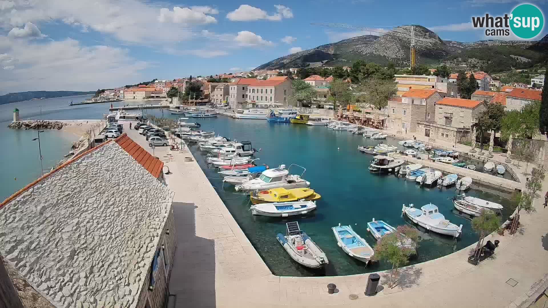 Webcam Bol Hafen – Liveblick auf Bol Riva & Marina