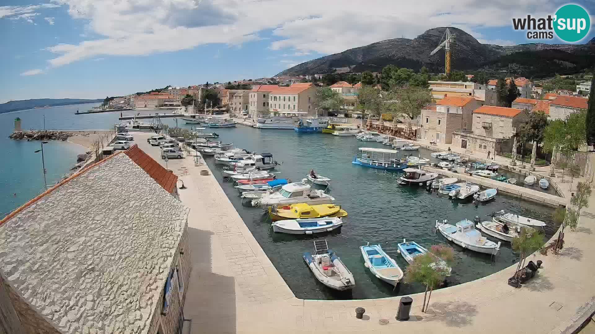 Webcam Bol Harbour – Live View of Bol Riva & Marina