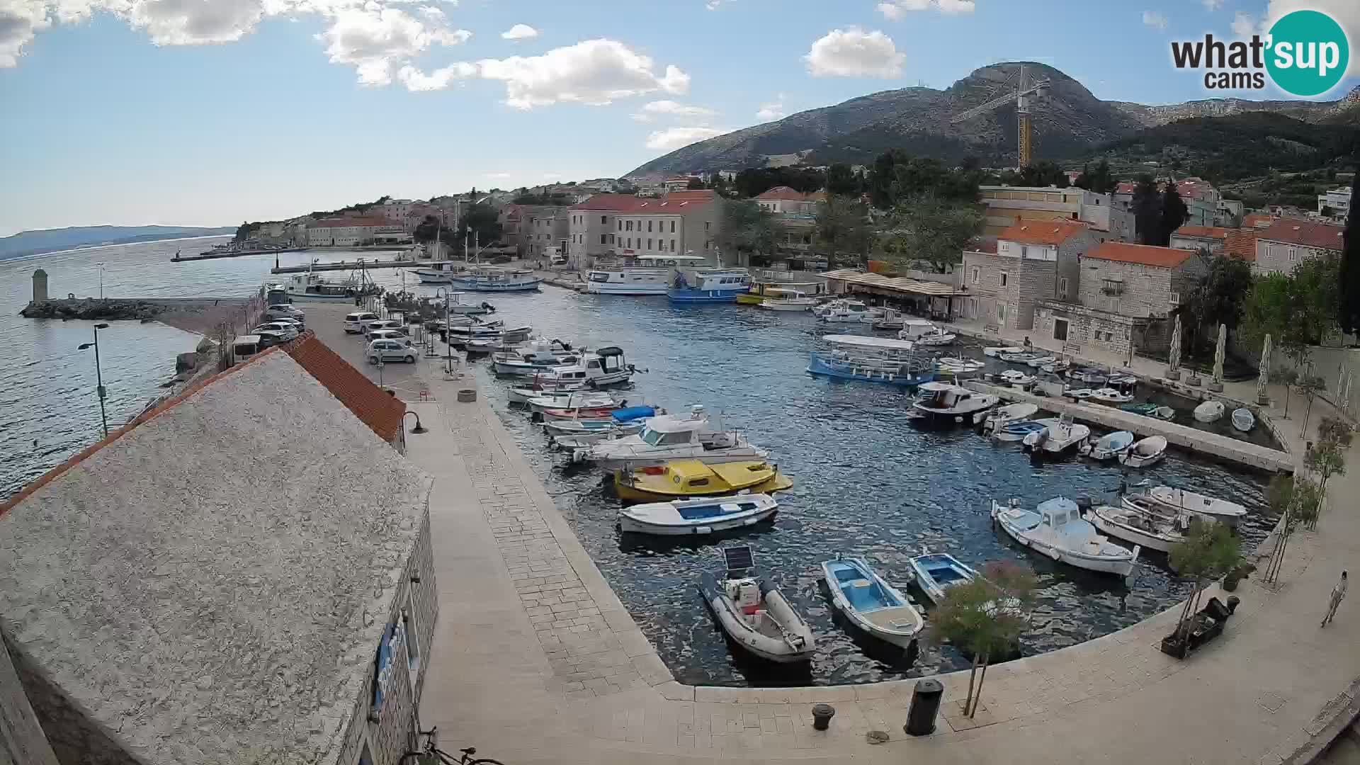 Webcam Bol Harbour – Live View of Bol Riva & Marina
