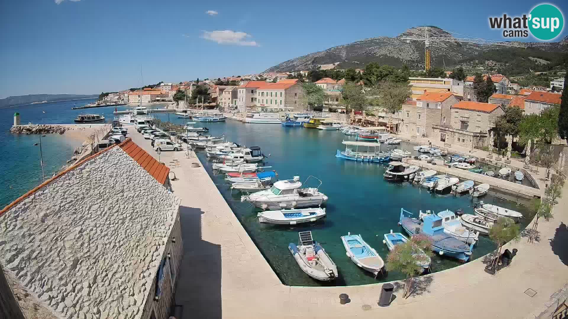 Webcam Bol Harbour – Live View of Bol Riva & Marina