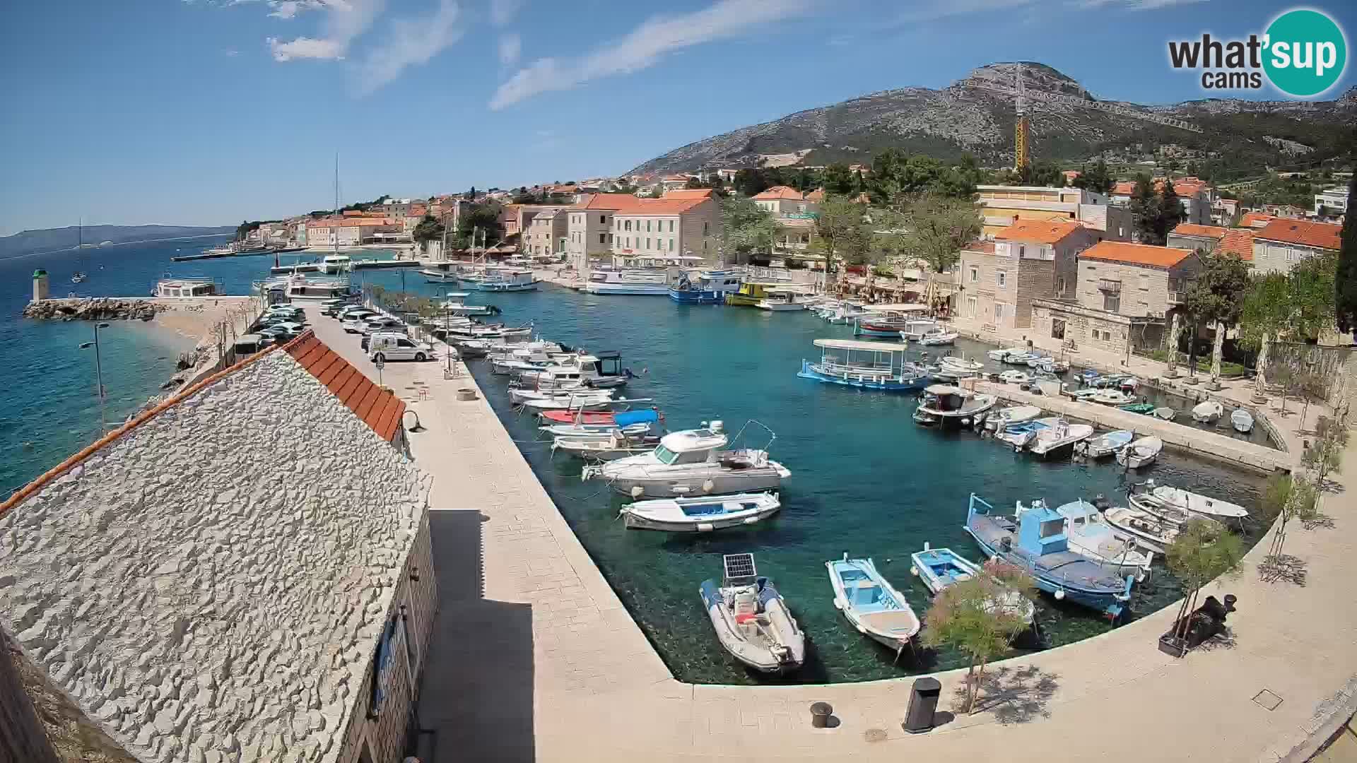 Webcam Bol Harbour – Live View of Bol Riva & Marina
