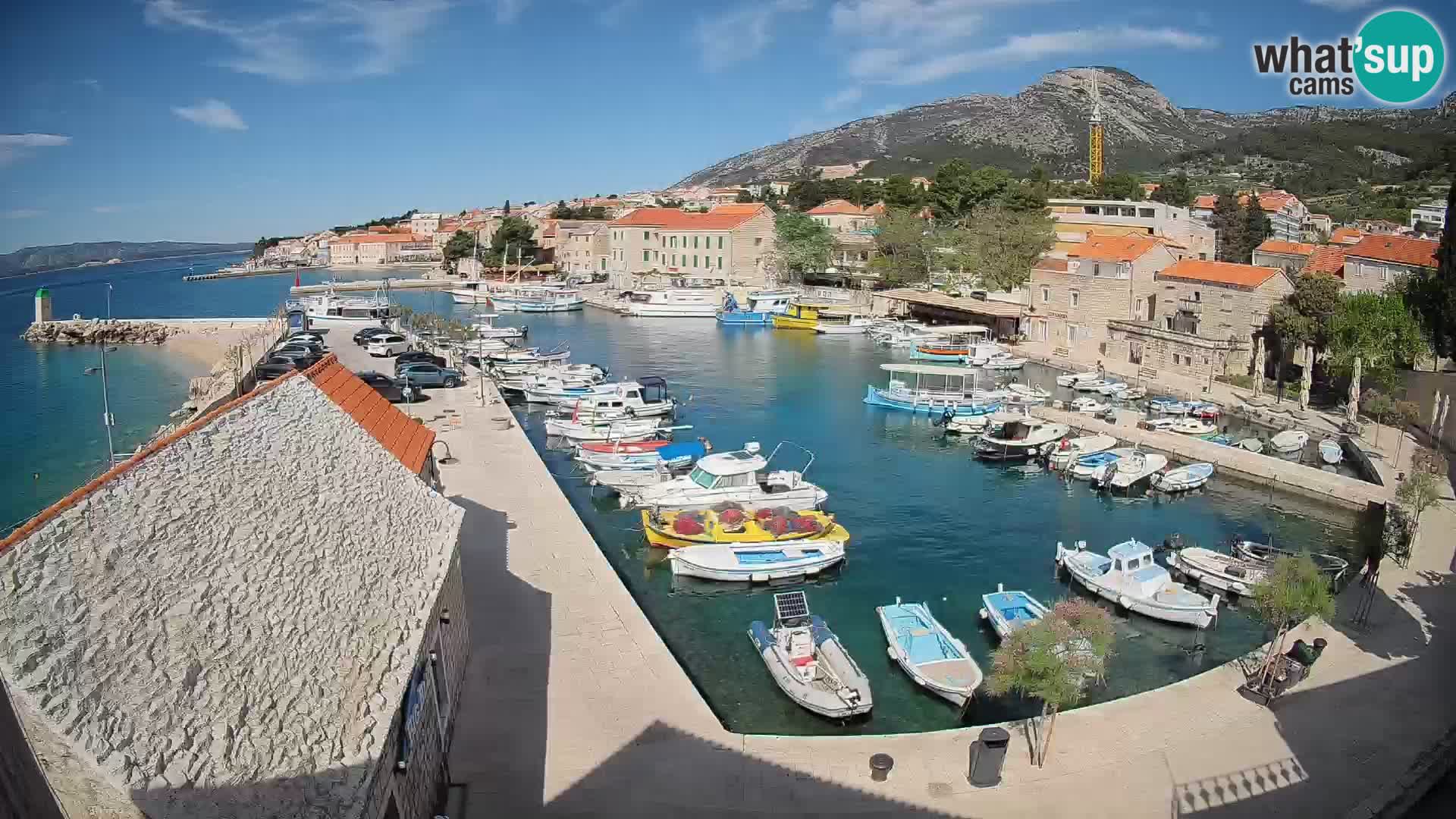 Webcam Bol Hafen – Liveblick auf Bol Riva & Marina