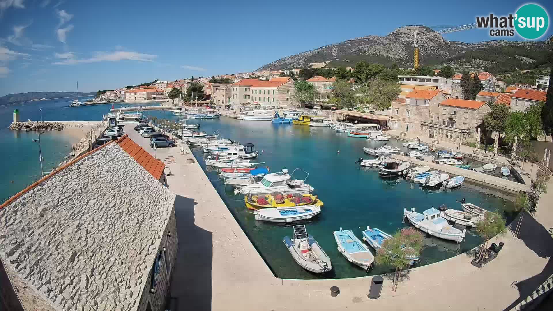 Webcam Bol Hafen – Liveblick auf Bol Riva & Marina