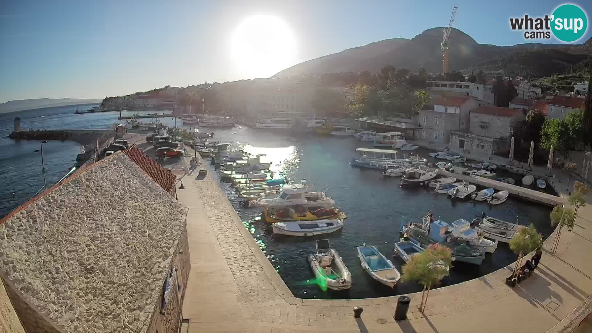 Webcam Bol Harbour – Live View of Bol Riva & Marina