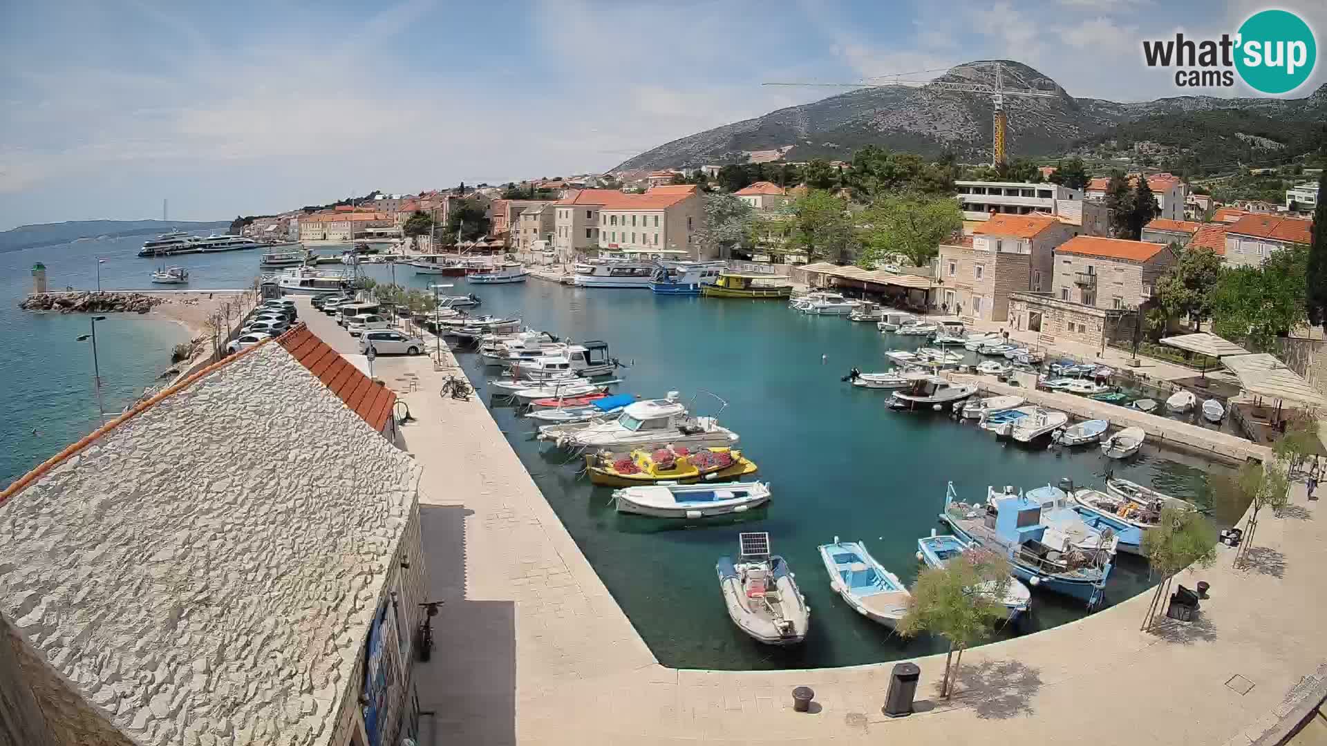 Webcam Bol Harbour – Live View of Bol Riva & Marina