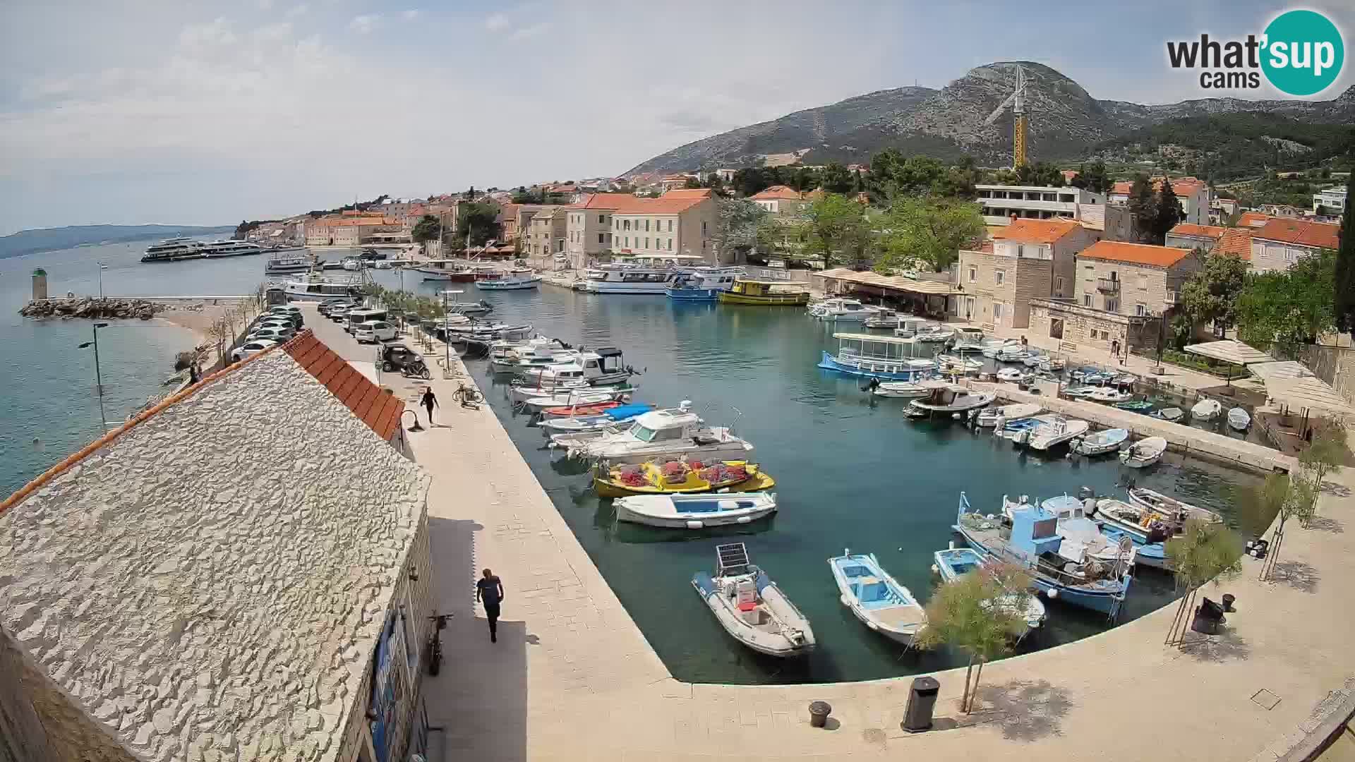 Webcam Bol Harbour – Live View of Bol Riva & Marina