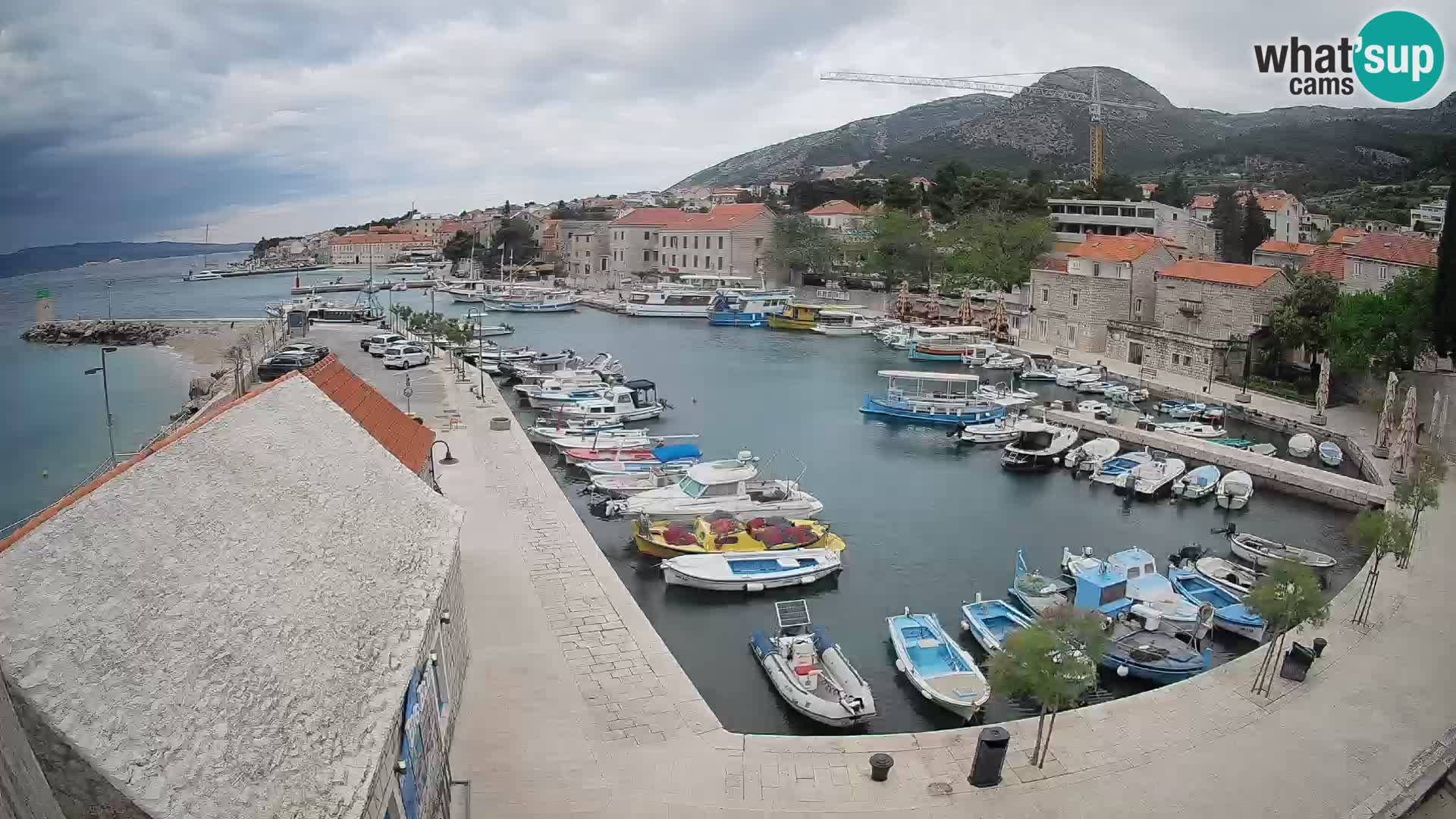 Webcam Bol Harbour – Live View of Bol Riva & Marina