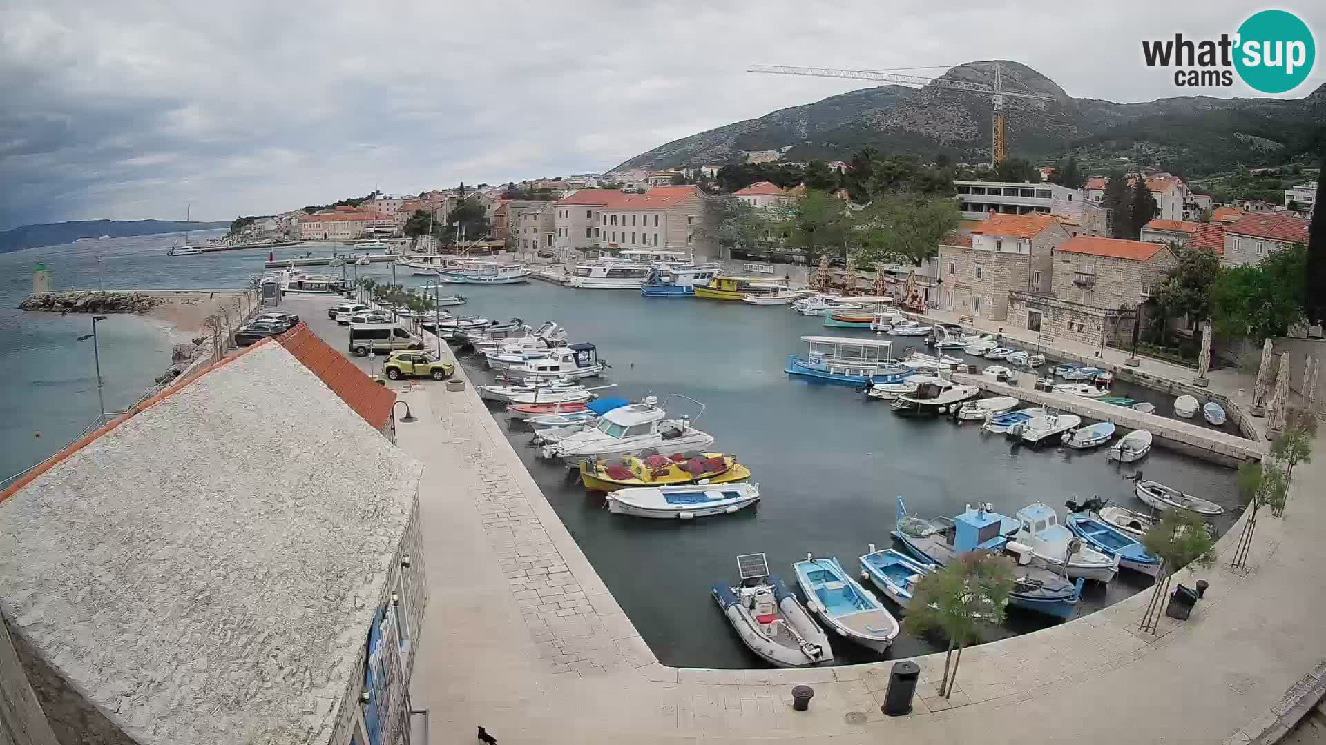 Webcam Bol Hafen – Liveblick auf Bol Riva & Marina