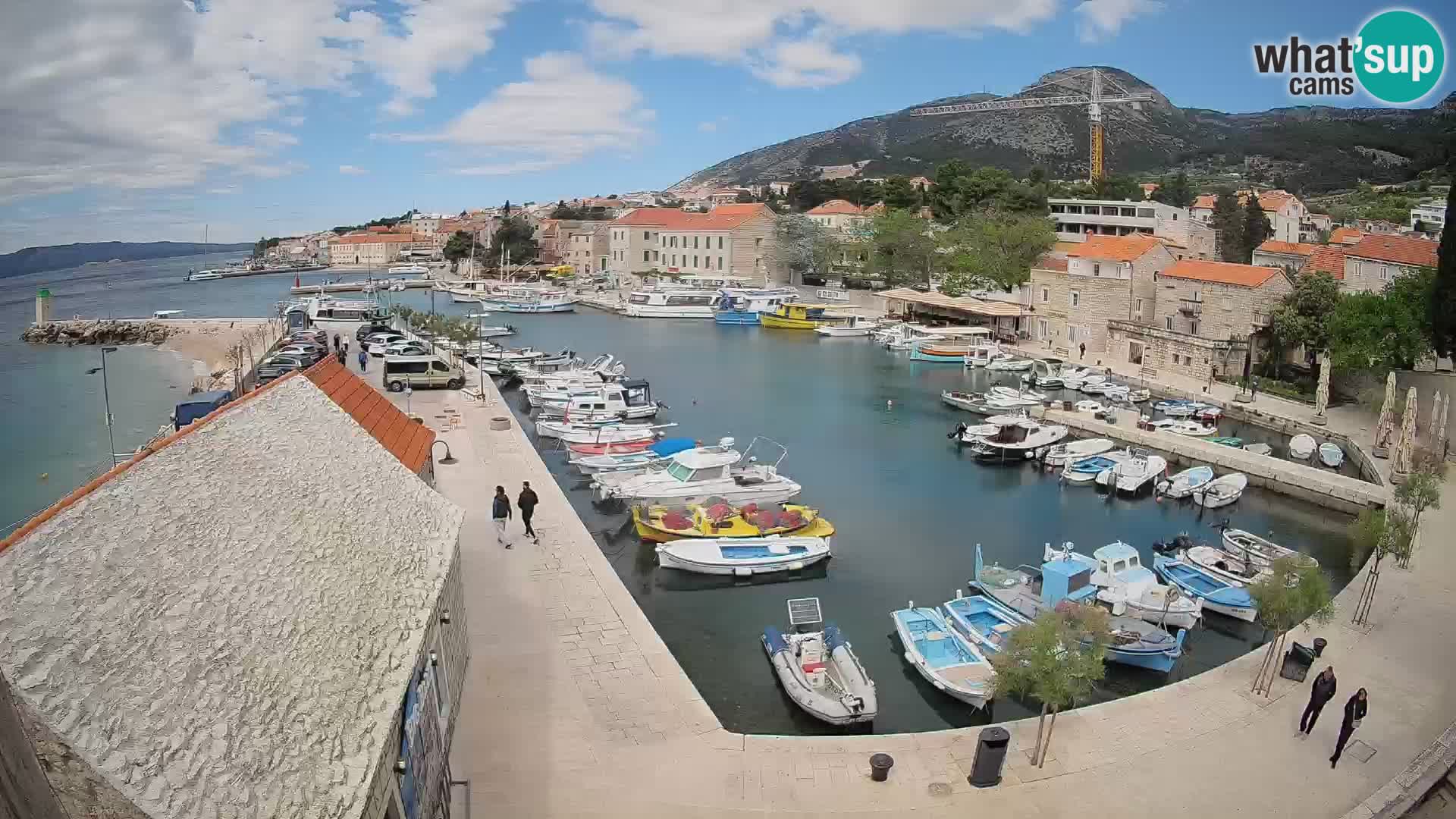 Webcam Bol Hafen – Liveblick auf Bol Riva & Marina