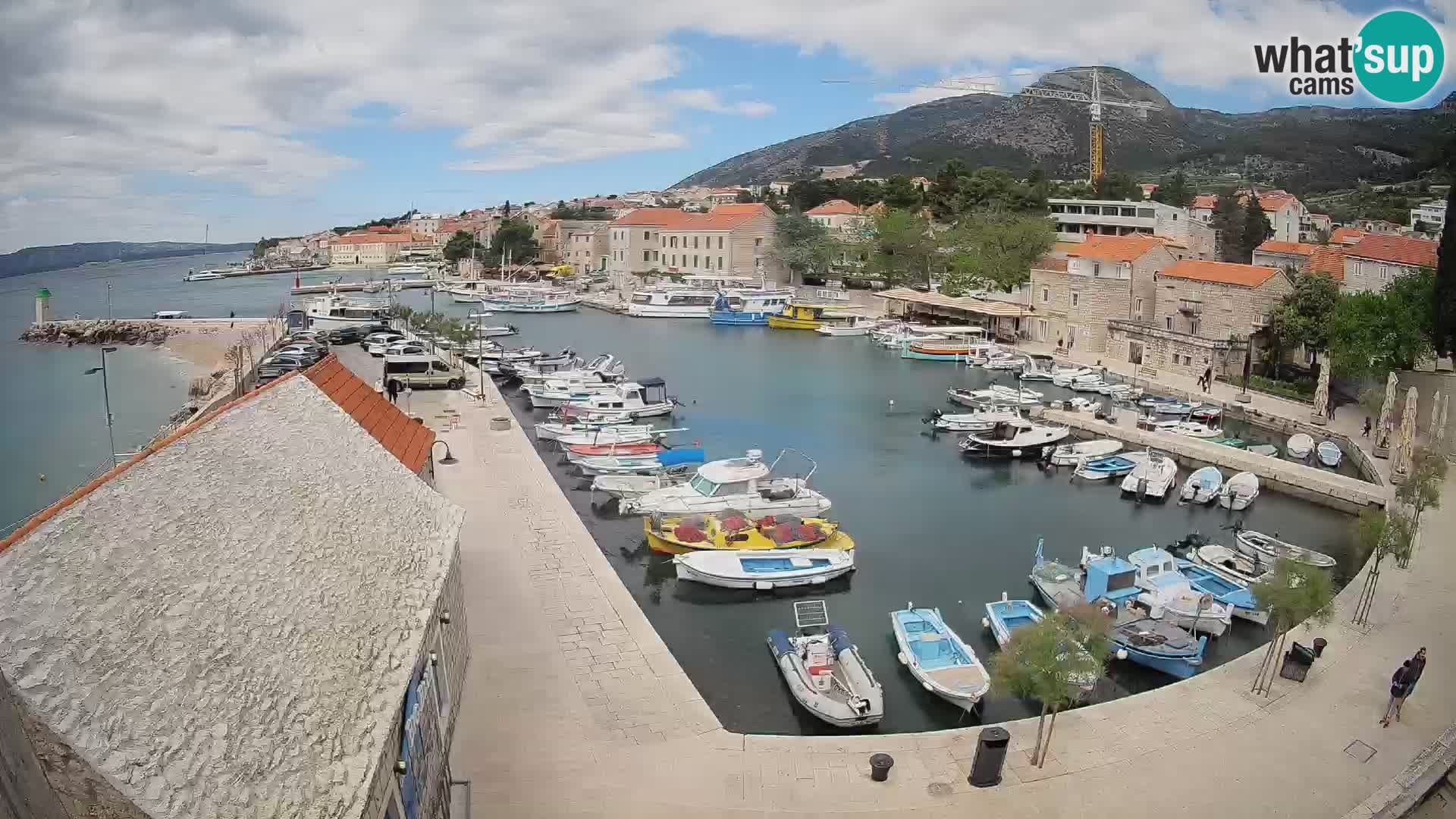 Webcam Bol Harbour – Live View of Bol Riva & Marina