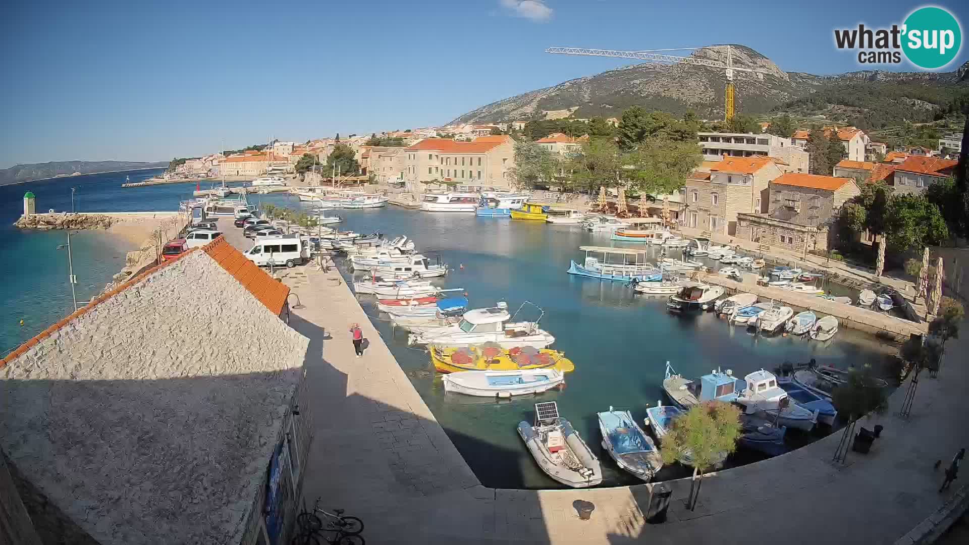 Webcam Bol Harbour – Live View of Bol Riva & Marina