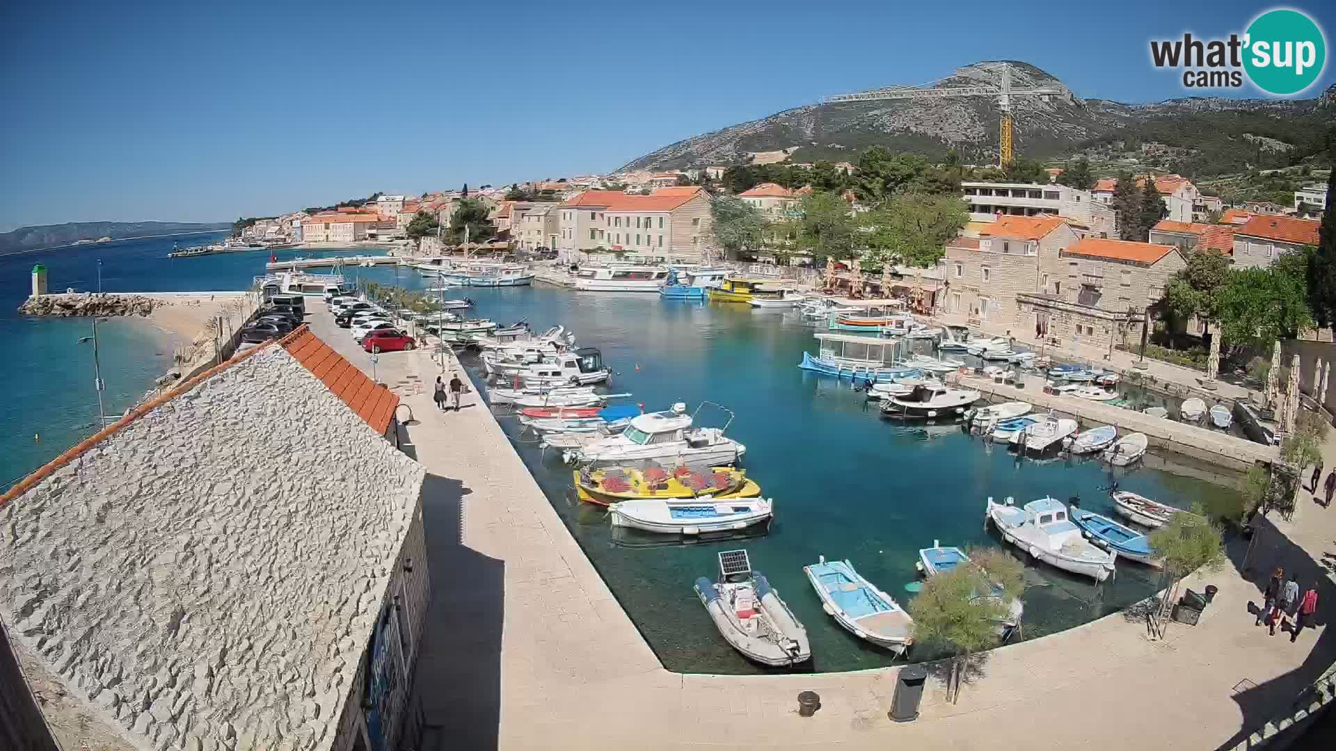 Webcam Bol Harbour – Live View of Bol Riva & Marina