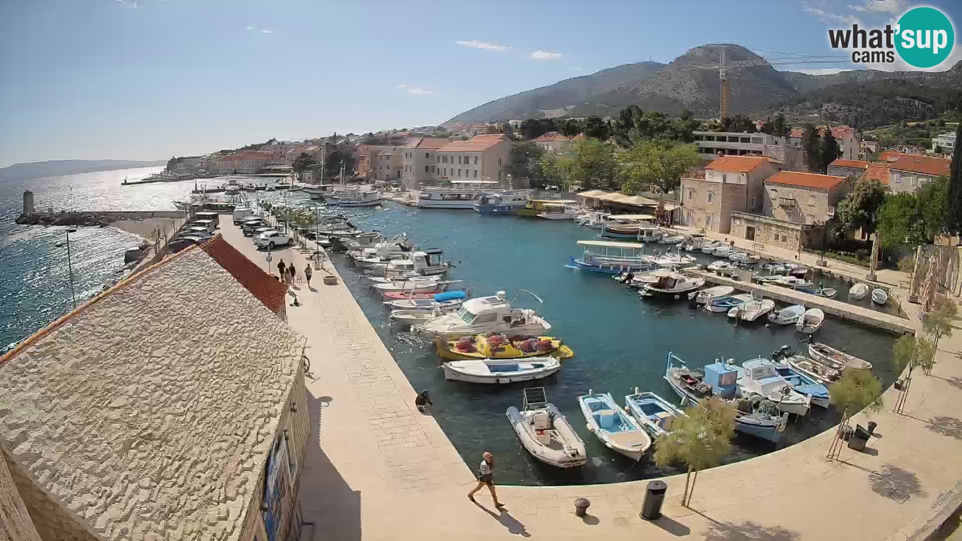 Webcam Bol Hafen – Liveblick auf Bol Riva & Marina