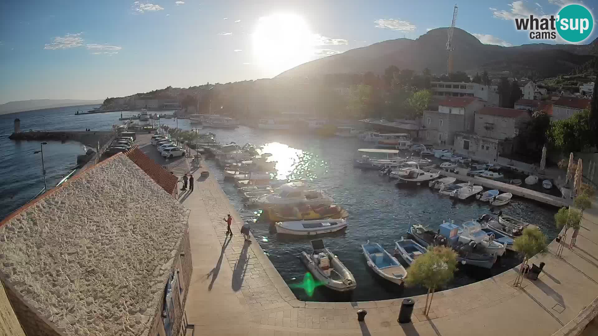 Webcam Bol Harbour – Live View of Bol Riva & Marina
